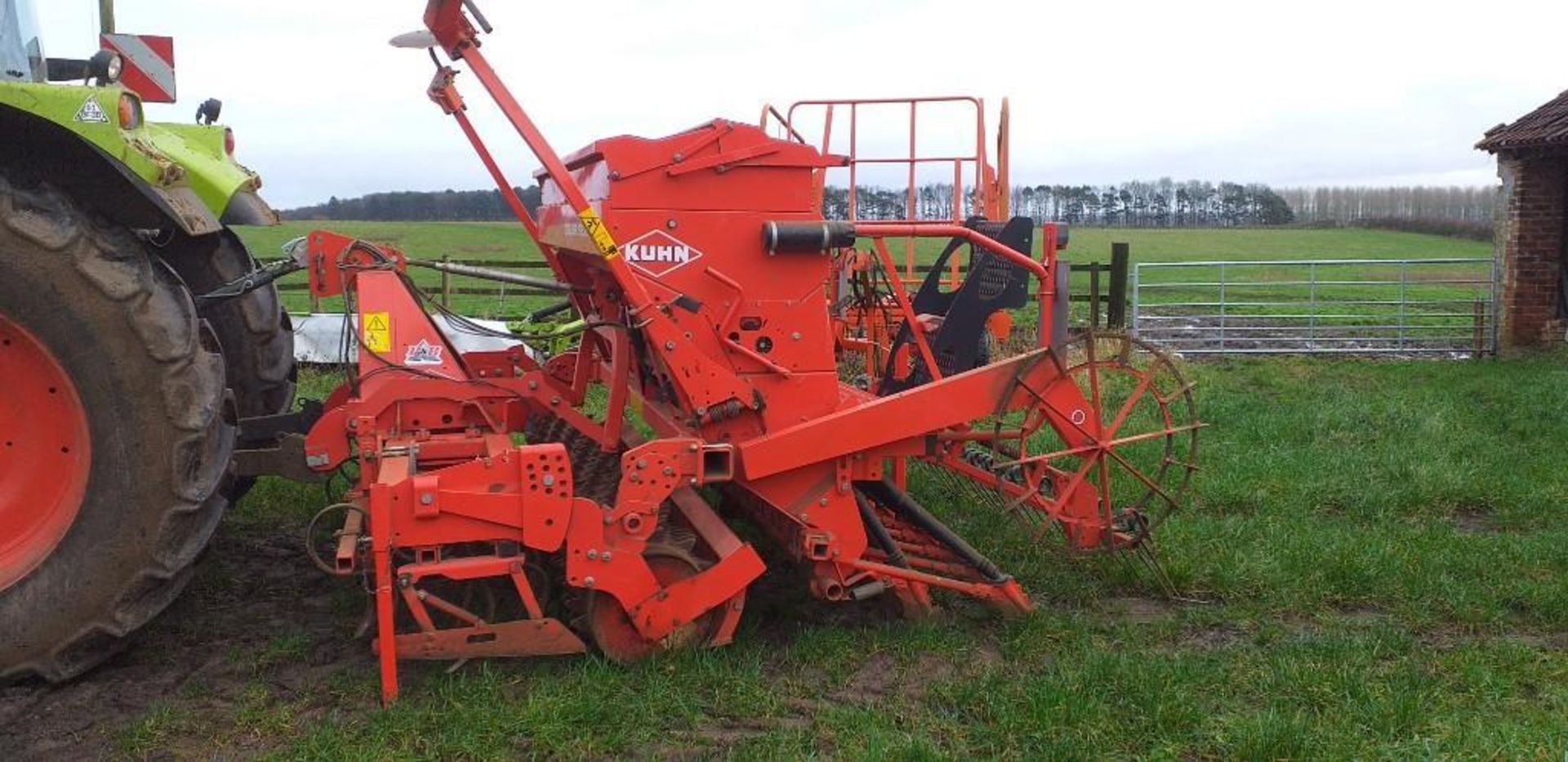 2012 Kuhn Integra 3003 c/w Kuhn CD300 Tine Cultivator - (Lincolnshire)