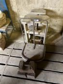 Potato sack balance scales with 3No 56lb weights