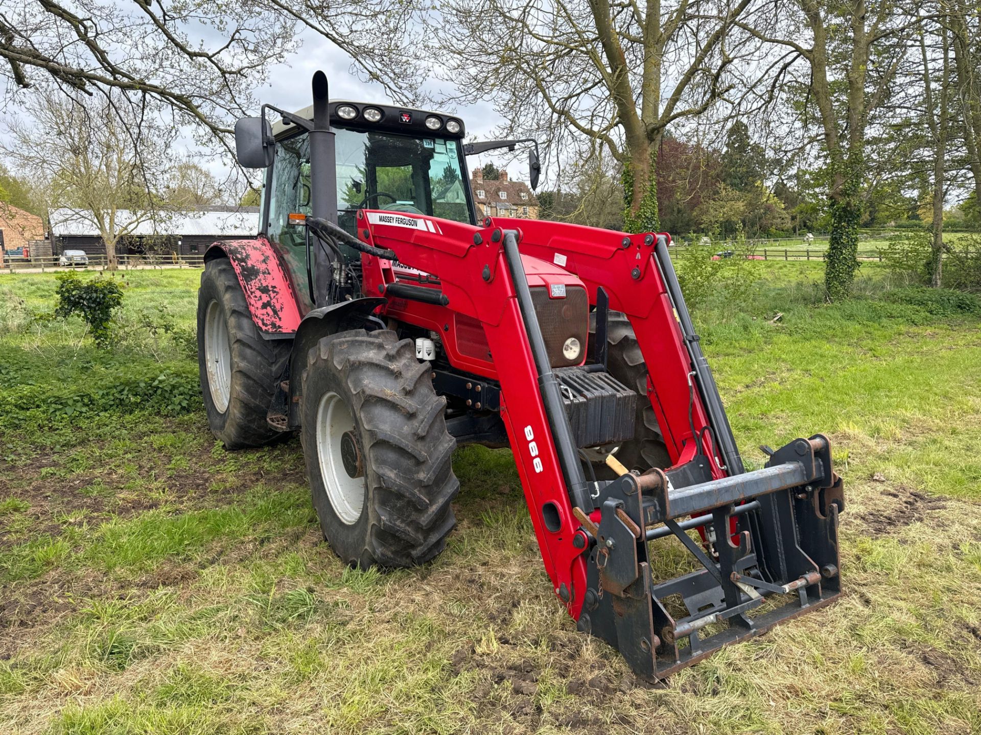 2005 Massey Ferguson 6480 Dynashift 4wd 40kph tractor with 3 manual spools, 10No front wafer weights - Image 26 of 26