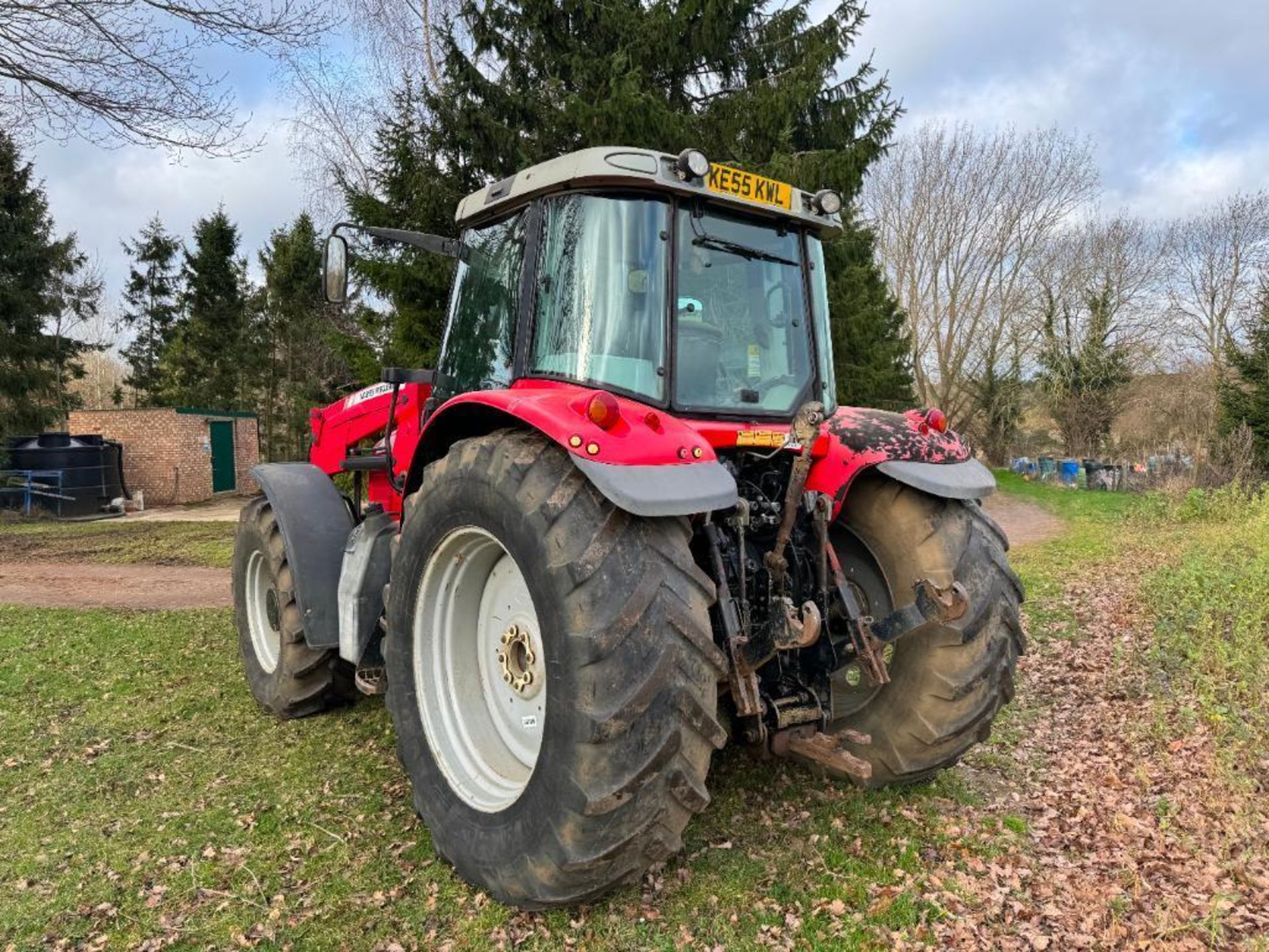 2005 Massey Ferguson 6480 Dynashift 4wd 40kph tractor with 3 manual spools, 10No front wafer weights - Image 15 of 26