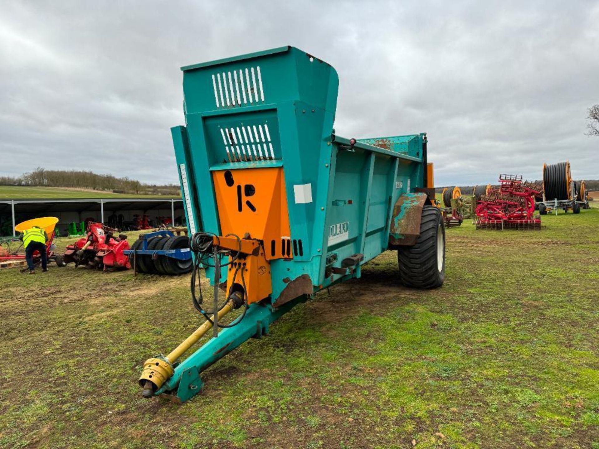 2007 Rolland V2-160 single axle rear discharge manure spreader with horizontal beaters, slurry door - Image 20 of 20