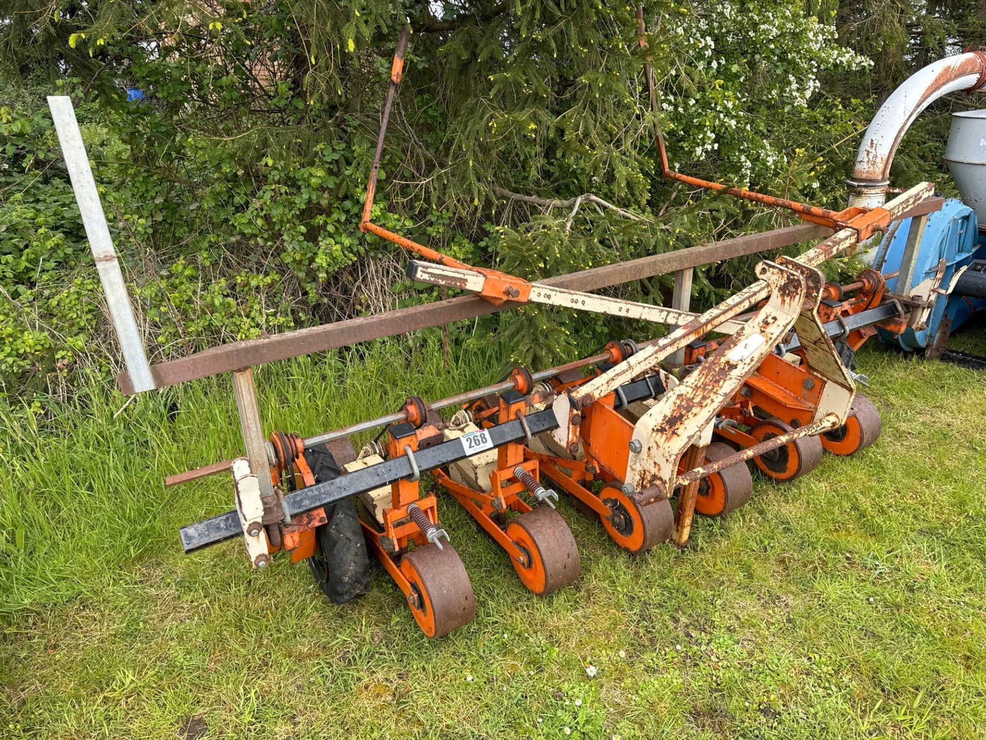 Stanhay 8 row precision drill