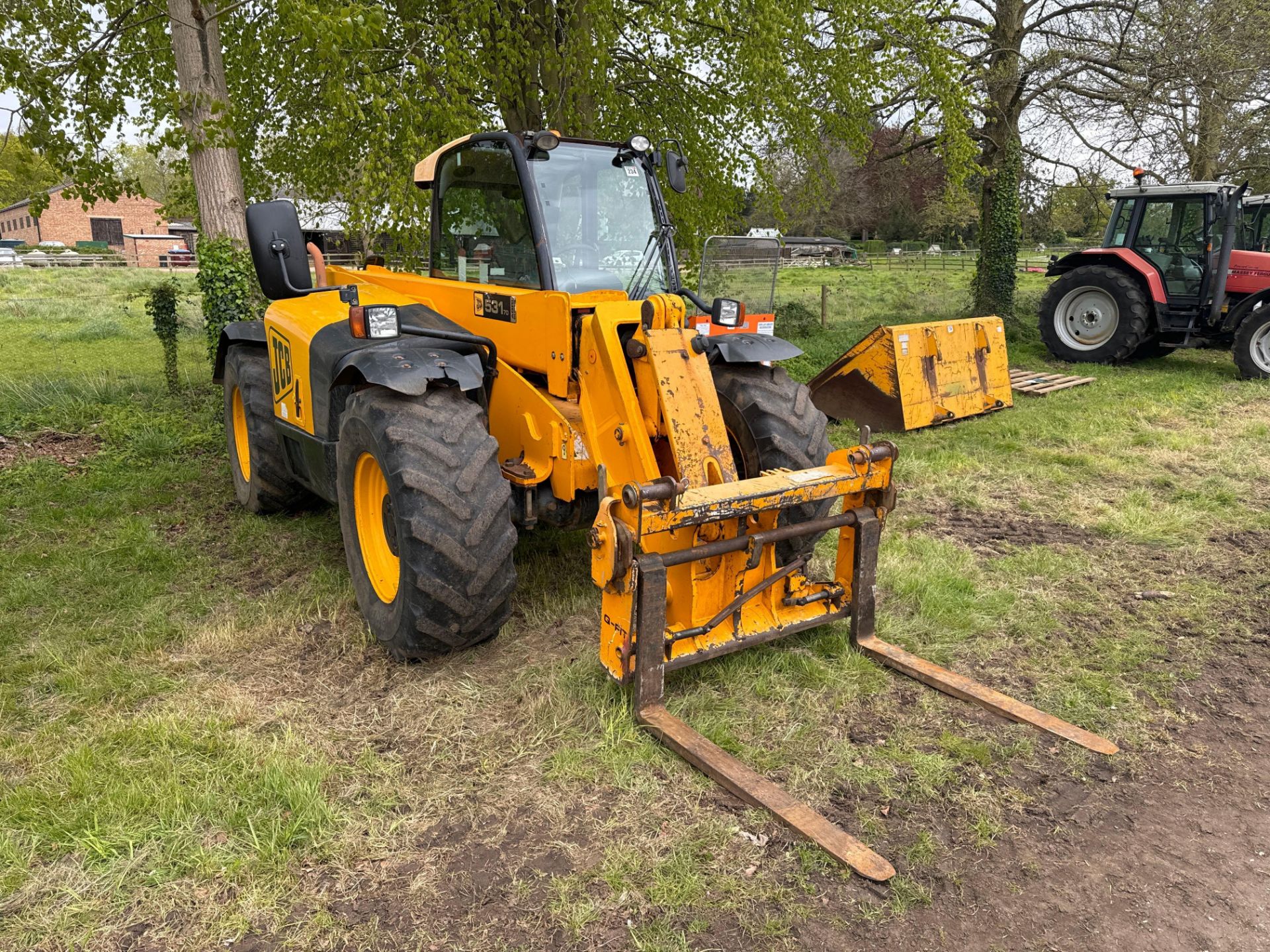 2008 JCB 531-70 Agri-Super Loadall with Q-fit headstock, air conditioned cab and pallet tines on Mic - Bild 16 aus 16