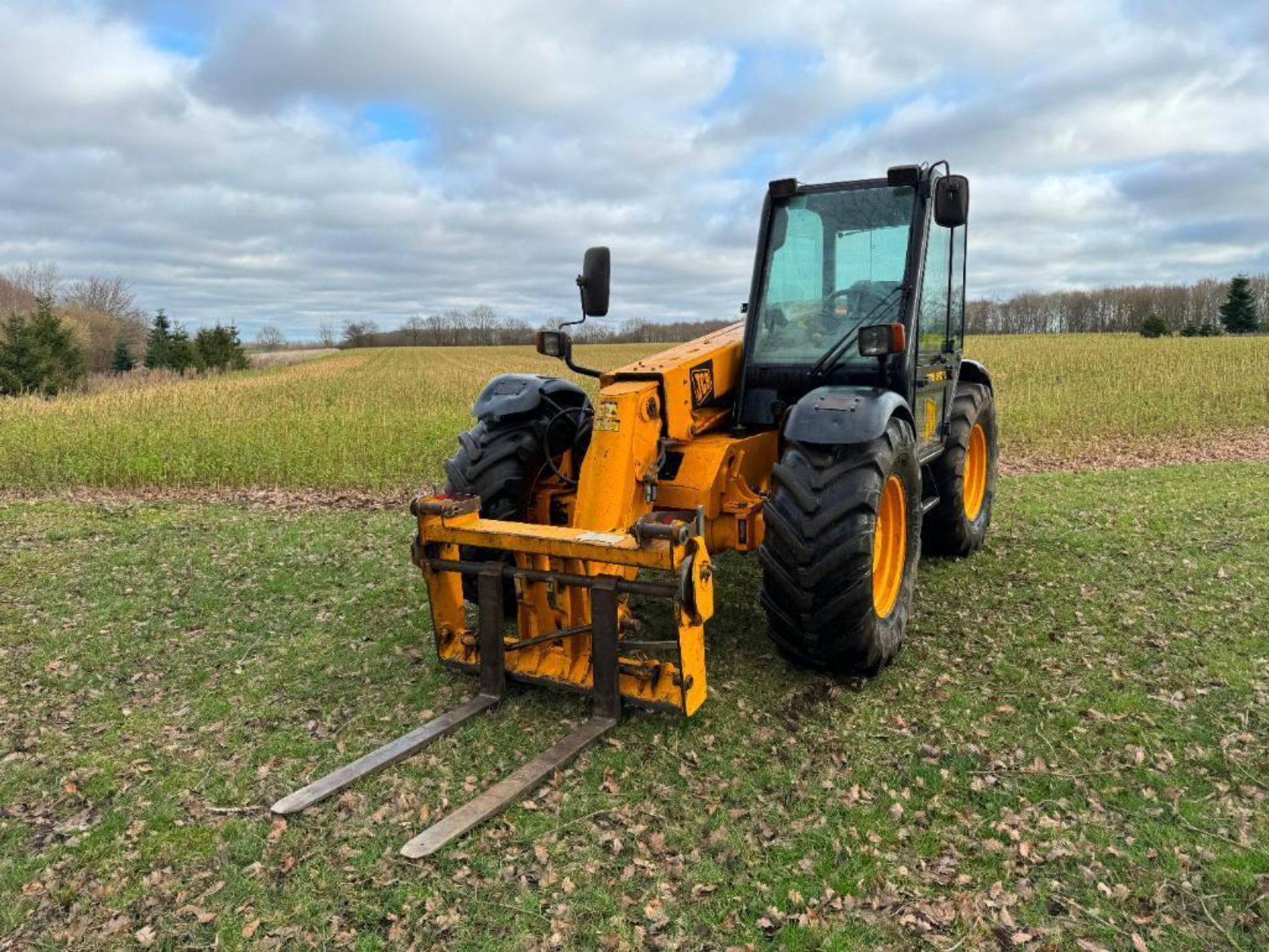 2002 JCB 526S Farm Special Loadall with Q-fit headstock and pallet tines, air conditioned cab and PU - Bild 6 aus 20