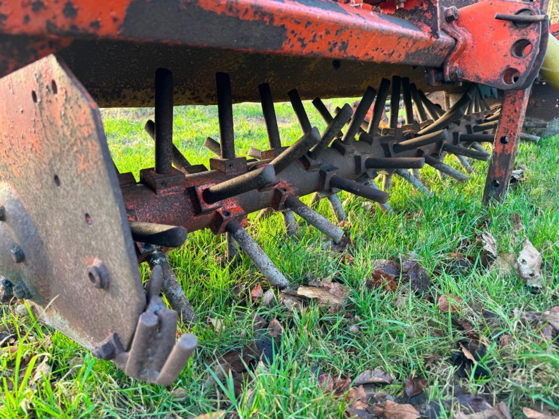 Howard Selectatilth 8ft Spikerator with rear crumbler c/w spare rotovator L blade rotor with depth w - Image 3 of 5