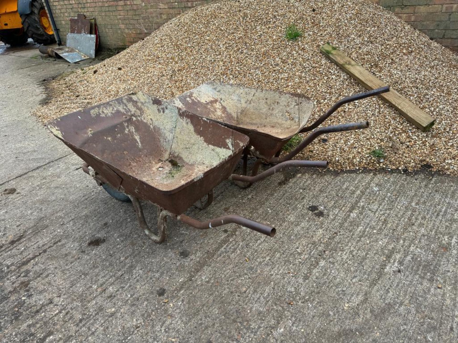 2No metal wheelbarrows - Image 2 of 2