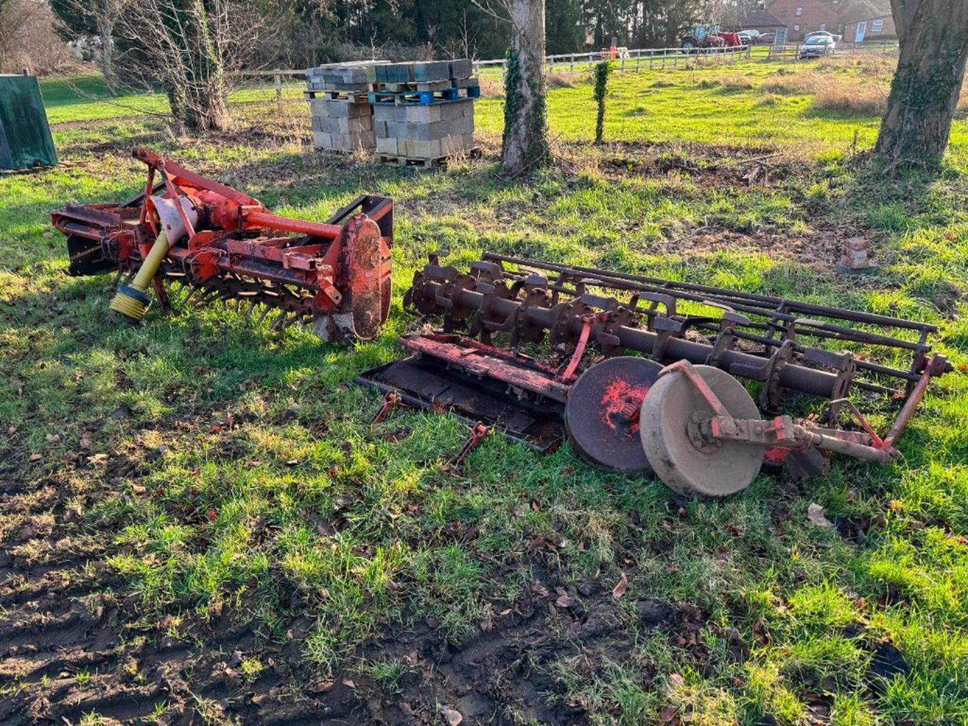 Howard Selectatilth 8ft Spikerator with rear crumbler c/w spare rotovator L blade rotor with depth w - Bild 4 aus 5