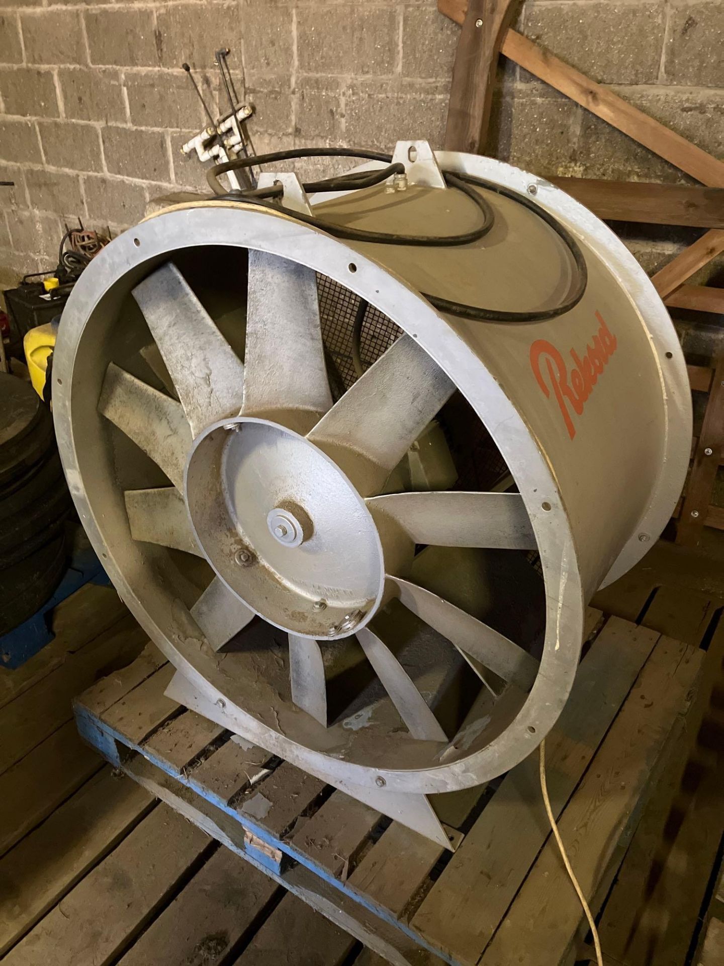 Rekord Akron PPS100 fan, 3phase