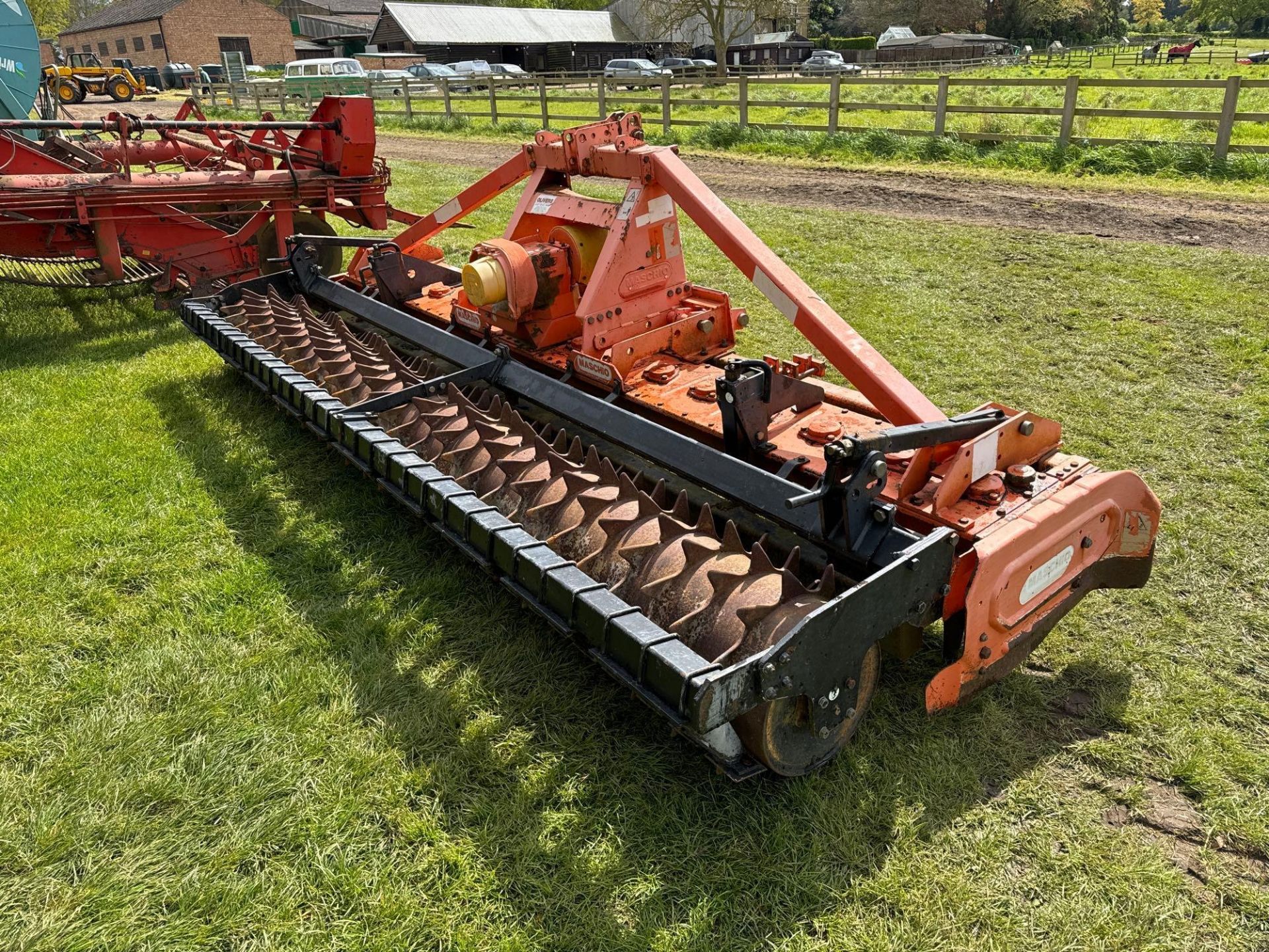 2000 Maschio DM4000 power harrow with packer roller - Image 3 of 3