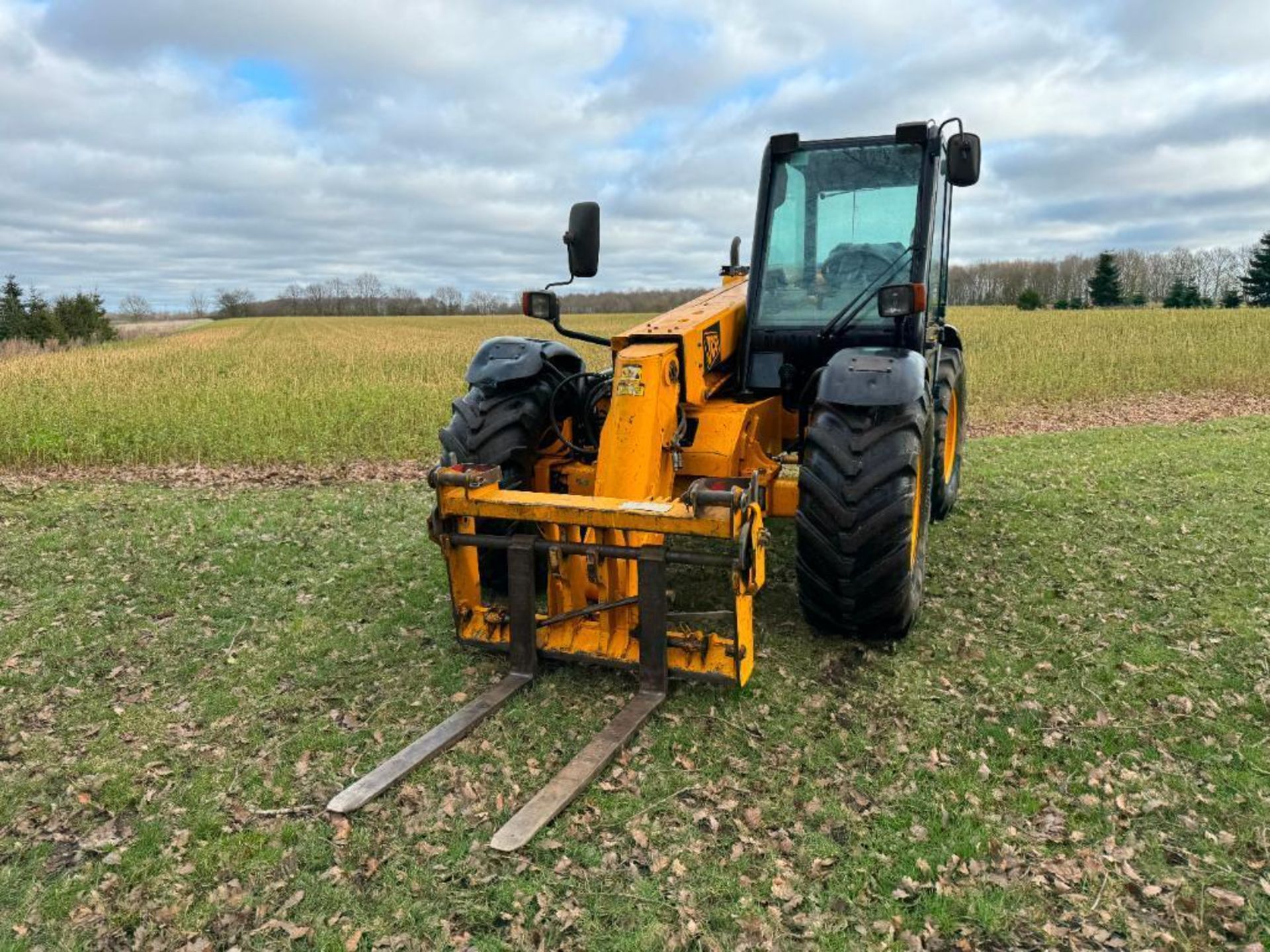 2002 JCB 526S Farm Special Loadall with Q-fit headstock and pallet tines, air conditioned cab and PU - Bild 7 aus 20