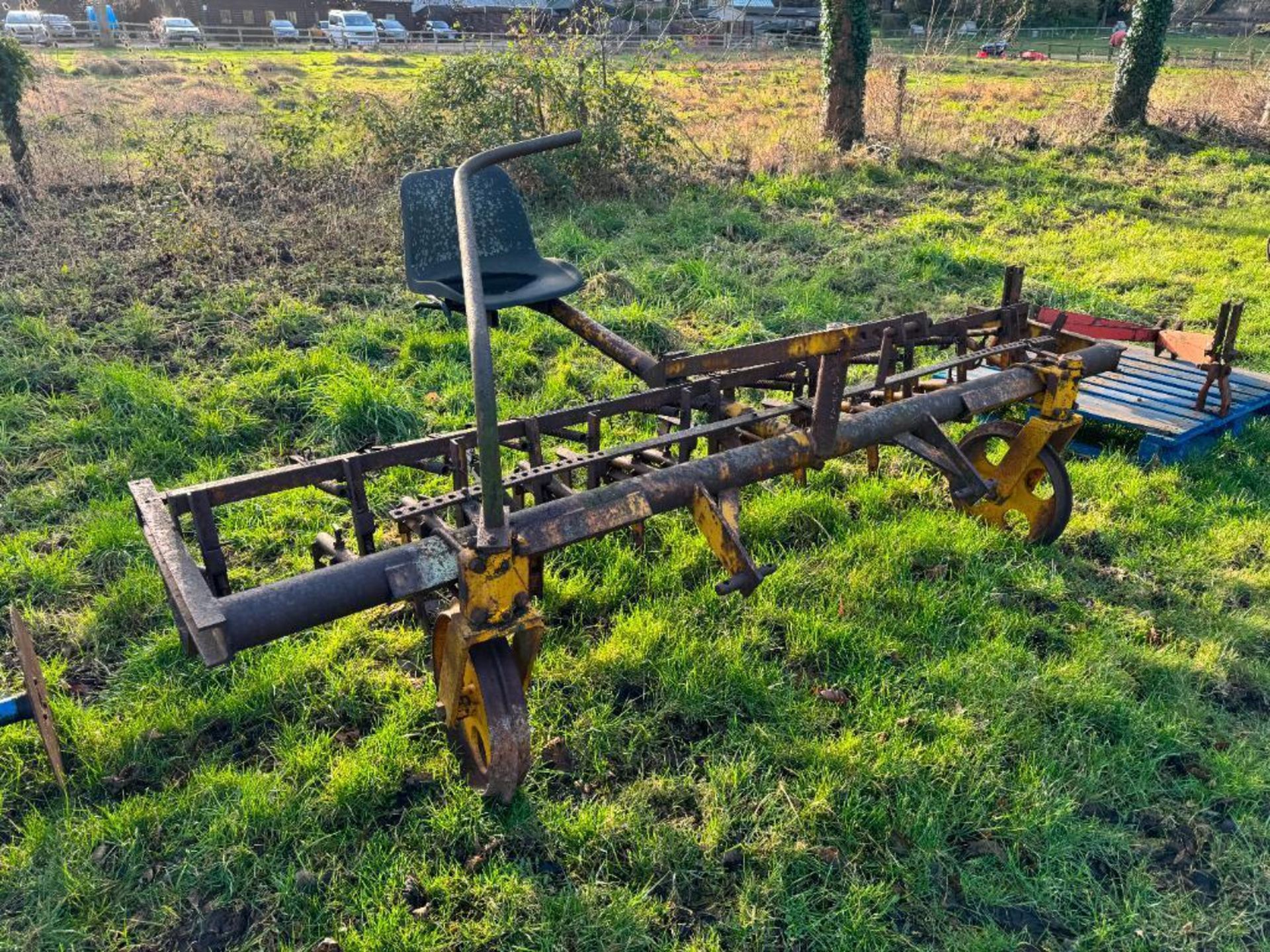 Interrow 9ft steerage hoe, linkage mounted - Image 3 of 5