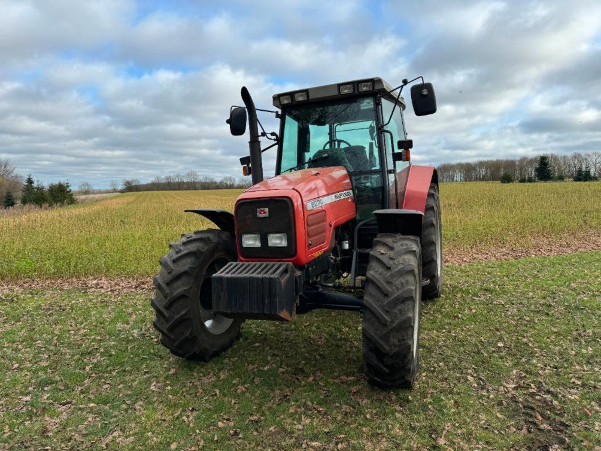 2002 Massey Ferguson 6270 Power Control 4wd tractor with 3 manual spools, 10No front wafer weights o - Image 2 of 26