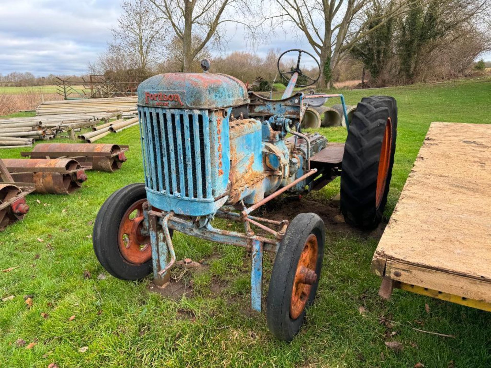 Fordson Major 2wd petrol/parafin tractor on 11-36 rear wheels and tyres, no tank, spares or repair (