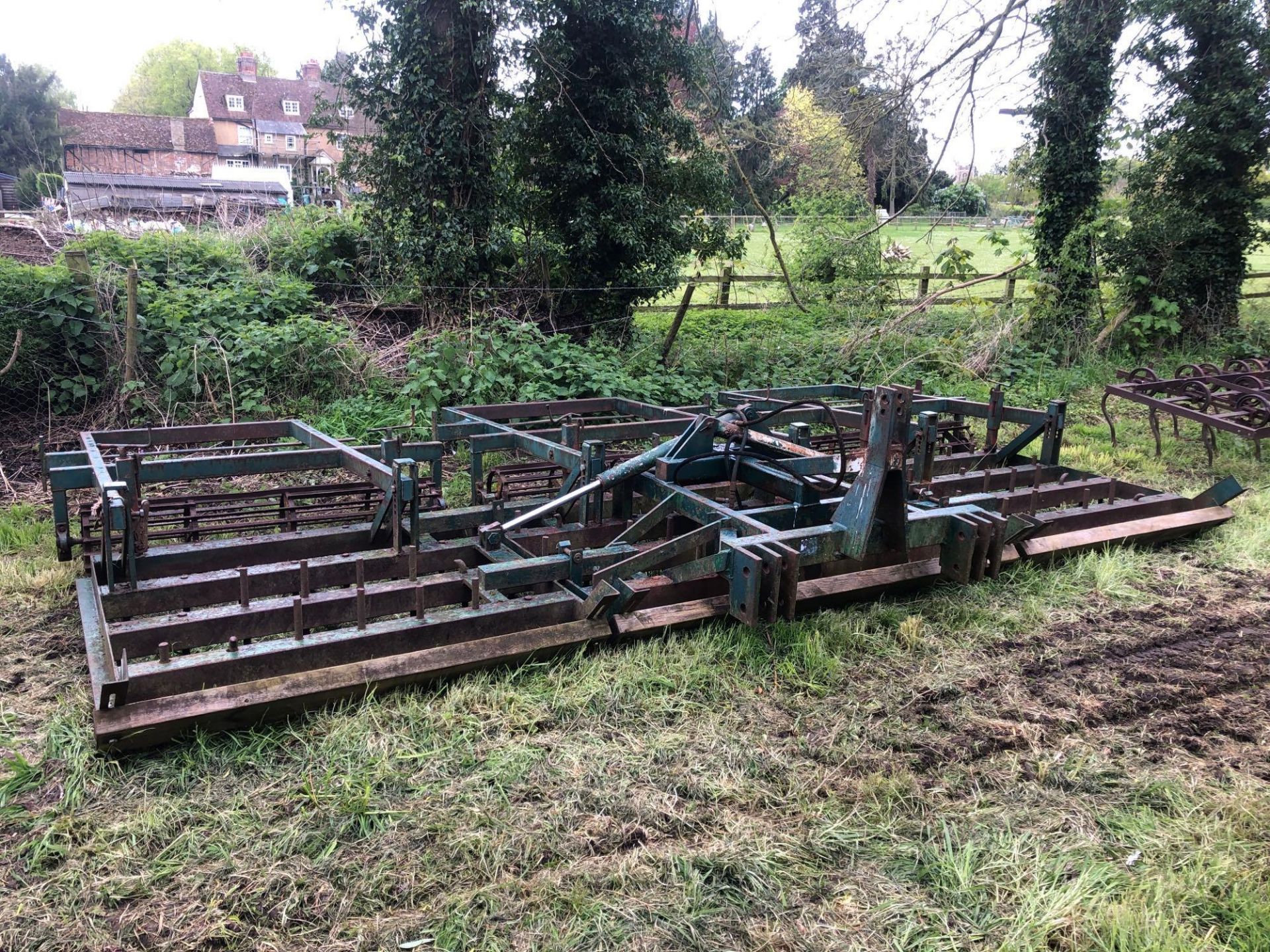 Dutch harrow, 3 bed hydraulic folding, linkage mounted