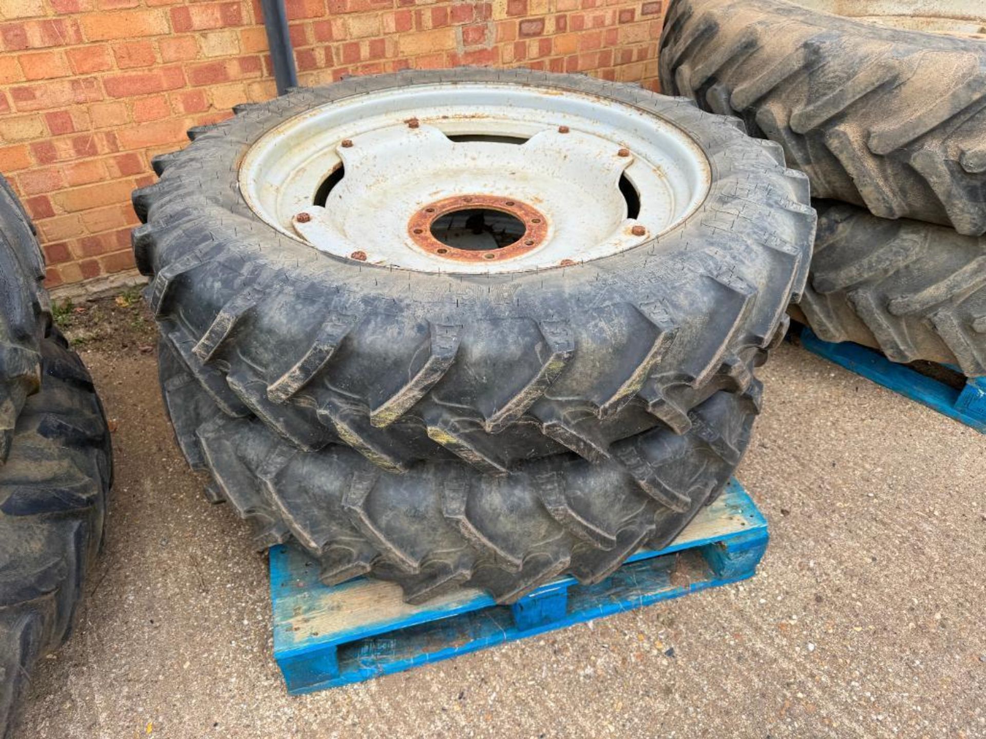 Set Alliance 13.6R48 rear and BKT 11.2R36 front row crop wheels and tyres on Massey Ferguson centres - Image 6 of 8