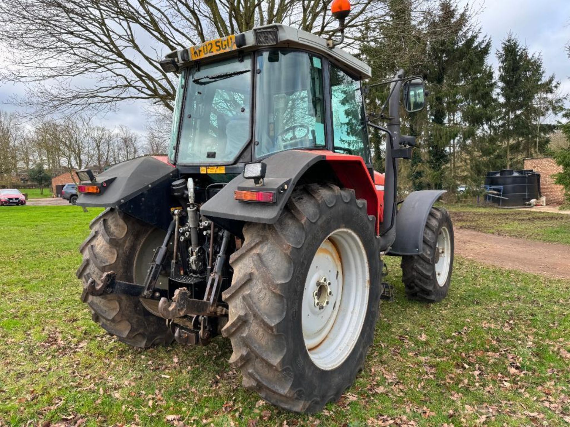 2002 Massey Ferguson 6270 Power Control 4wd tractor with 3 manual spools, 10No front wafer weights o - Image 14 of 26