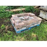 Quantity paving bricks