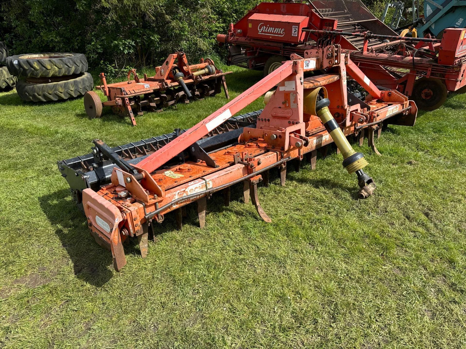 2000 Maschio DM4000 power harrow with packer roller