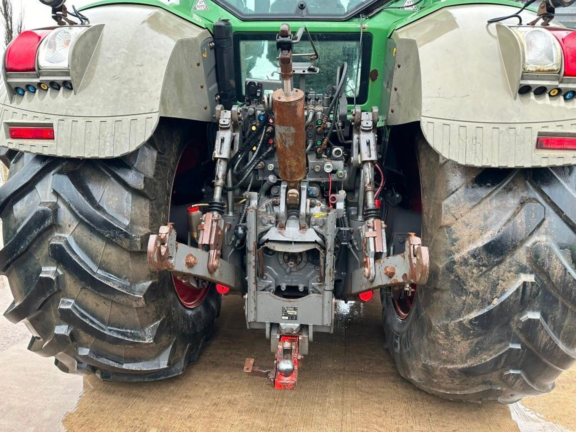 2013 Fendt 828 Vario tractor, 4wd, front linkage, front spool valves, 4No rear spool valves, Bill Be - Image 16 of 23