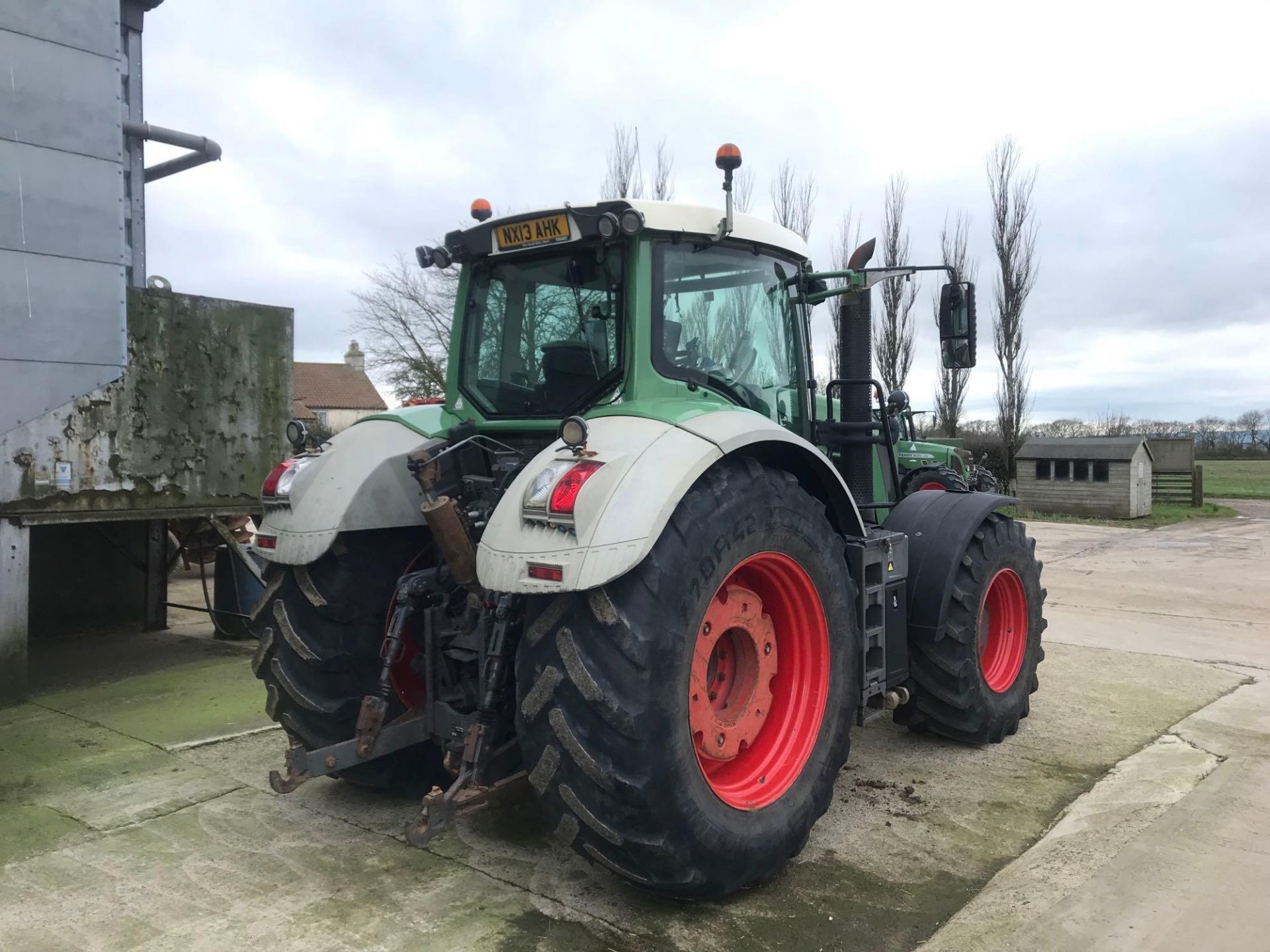 2013 Fendt 828 Vario tractor, 4wd, front linkage, front spool valves, 4No rear spool valves, Bill Be - Image 3 of 23