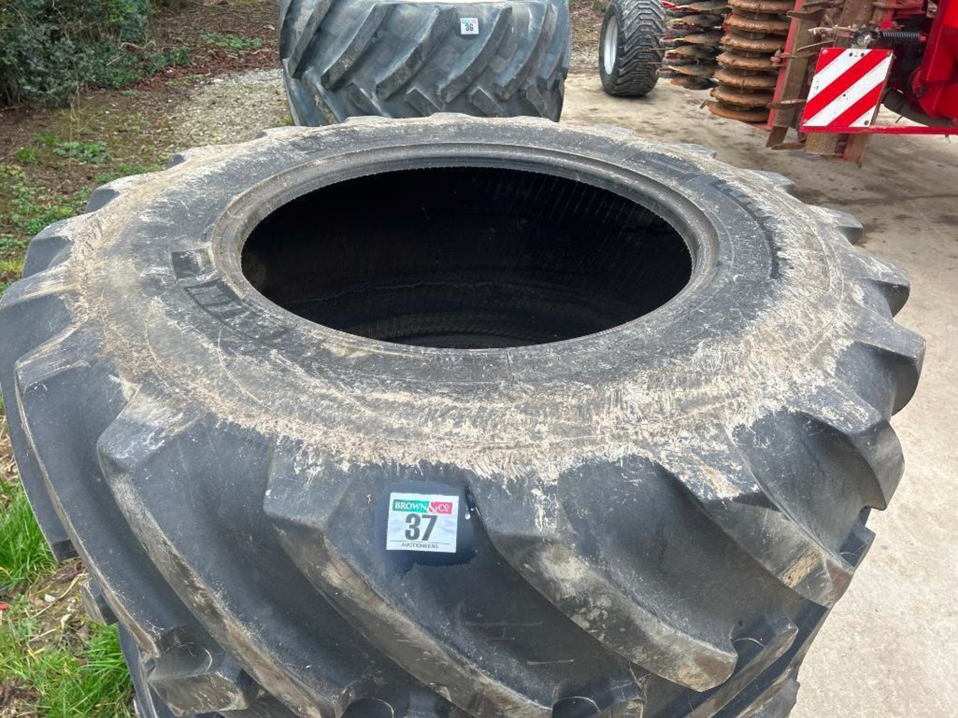 2No Michelin AxioBib 650/65R34 tyres to fit Fendt 900. - Image 2 of 5