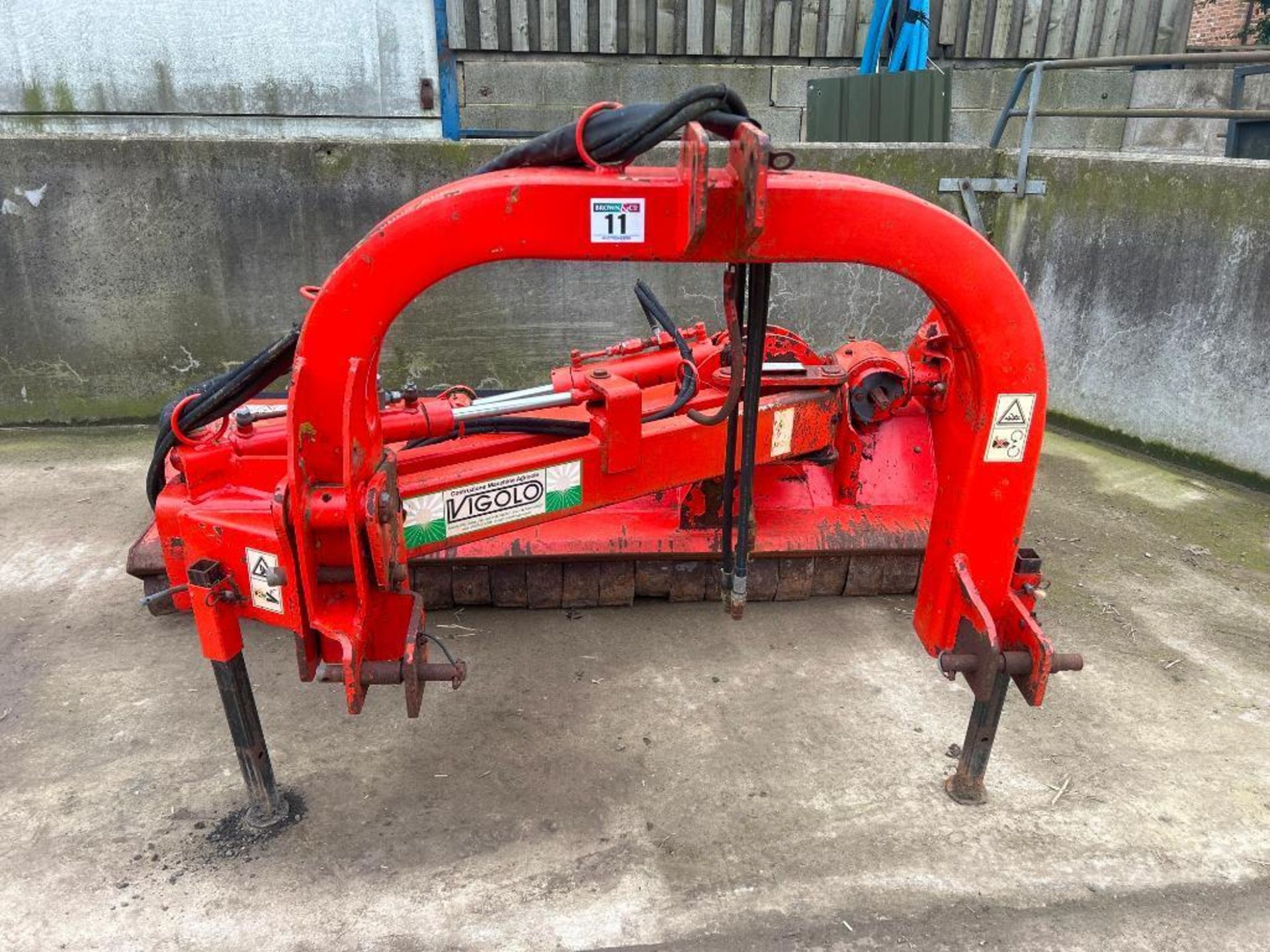 2010 Vigalo 2m flail mower (for spares or repairs)