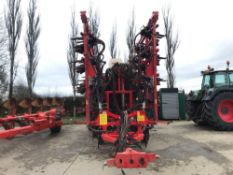 2020 Dale Drills Eco L 8m drill, 3T hopper, chassis mounted following harrow, lower link arm drawbar