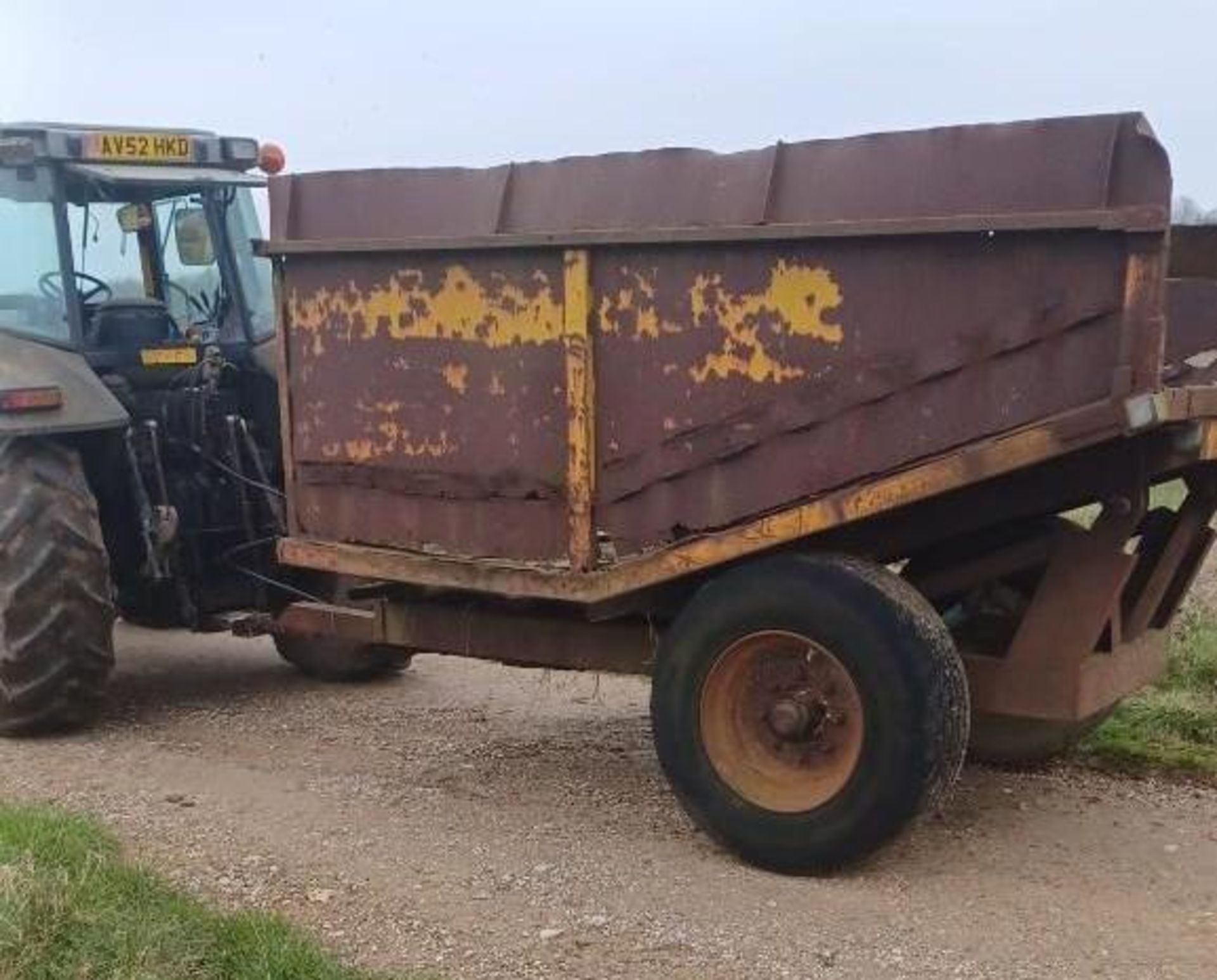 Misc 9T Dump Trailer - (Suffolk)