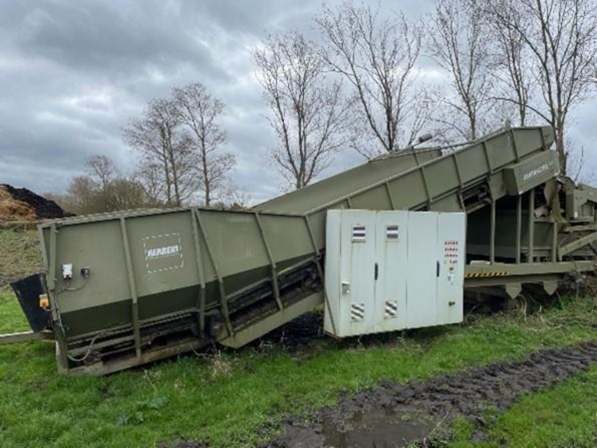 Herbert Contractor 2400 Hopper - (Cambridgeshire)