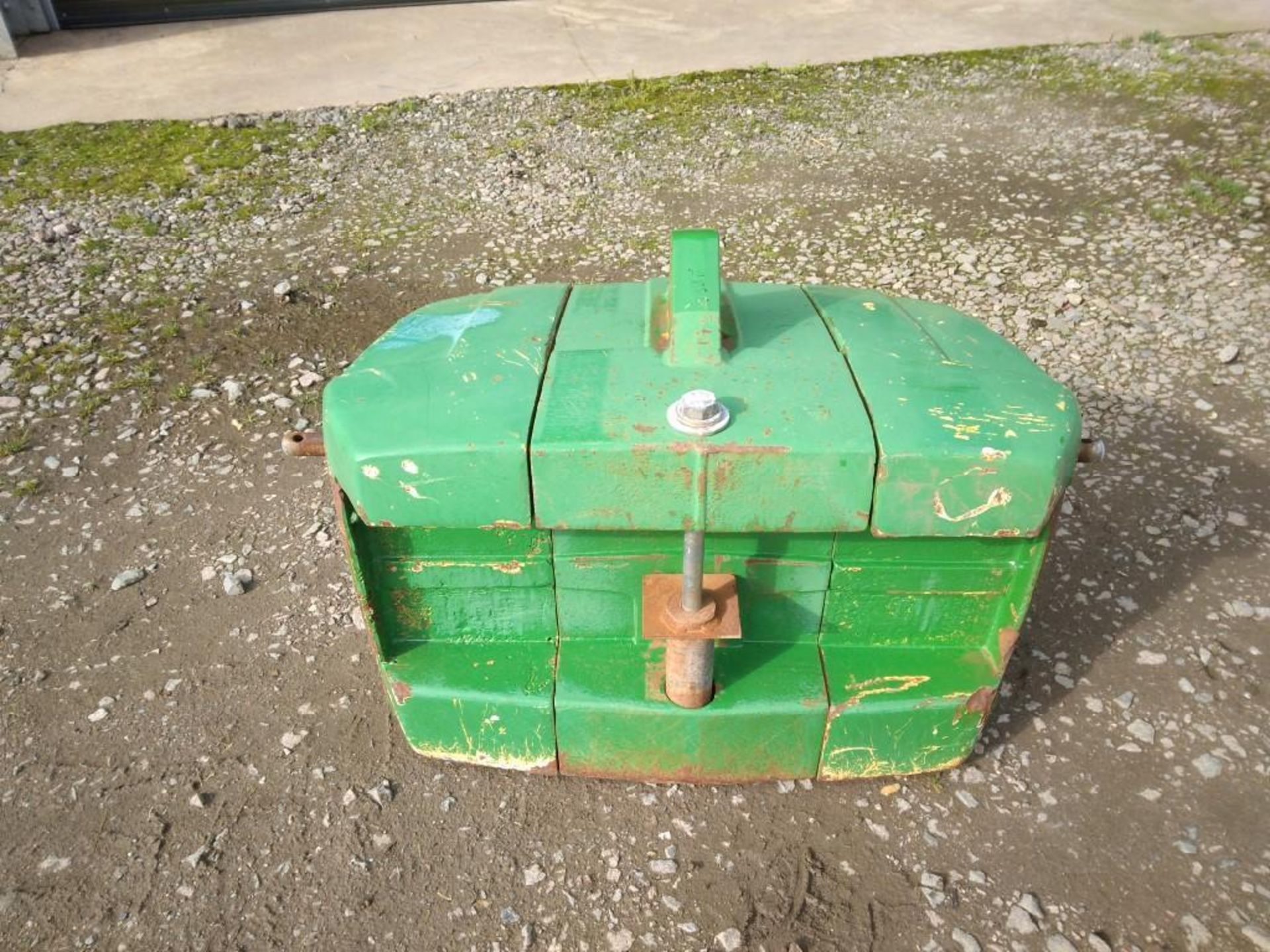 John Deere 900kg Big Pack Weight (Shropshire)