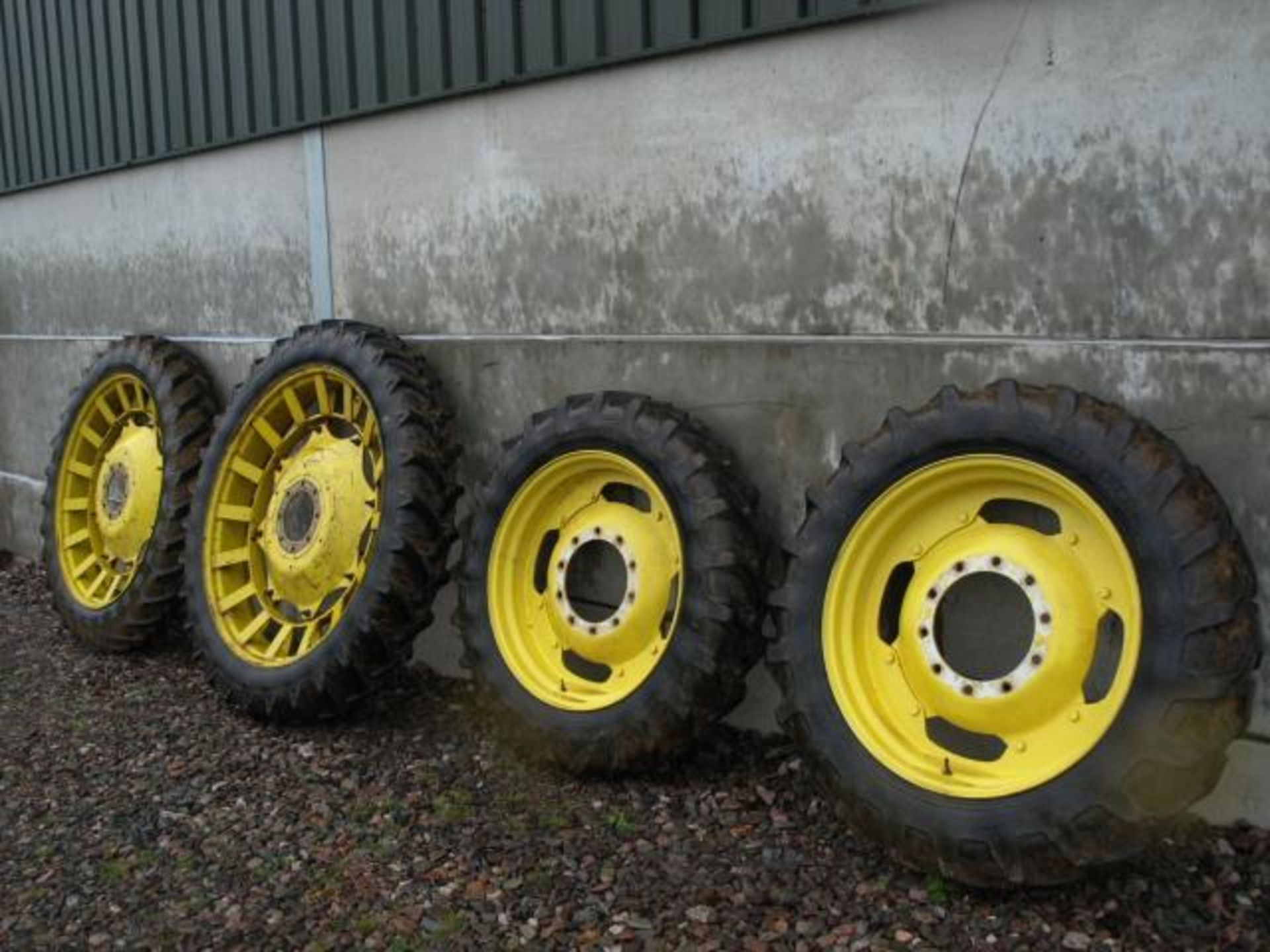 Row Crop Wheels - Front 11.2 R32 - Rear 270/95R48 / 11.2 R48 - (Shropshire) - Image 11 of 12