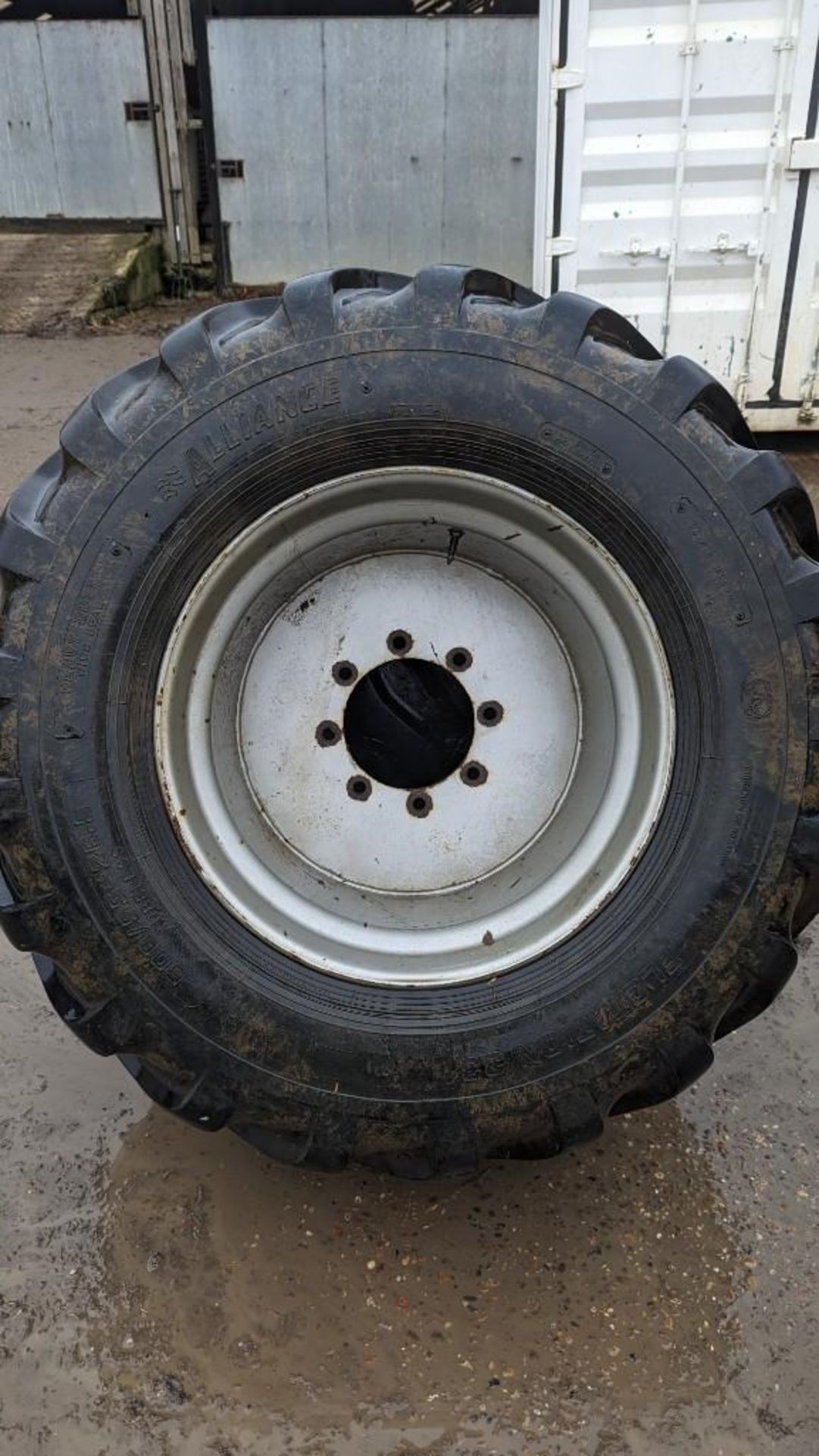 4No. Floatation Wheels and Tyres - 600/55R26.5 - (Yorkshire)