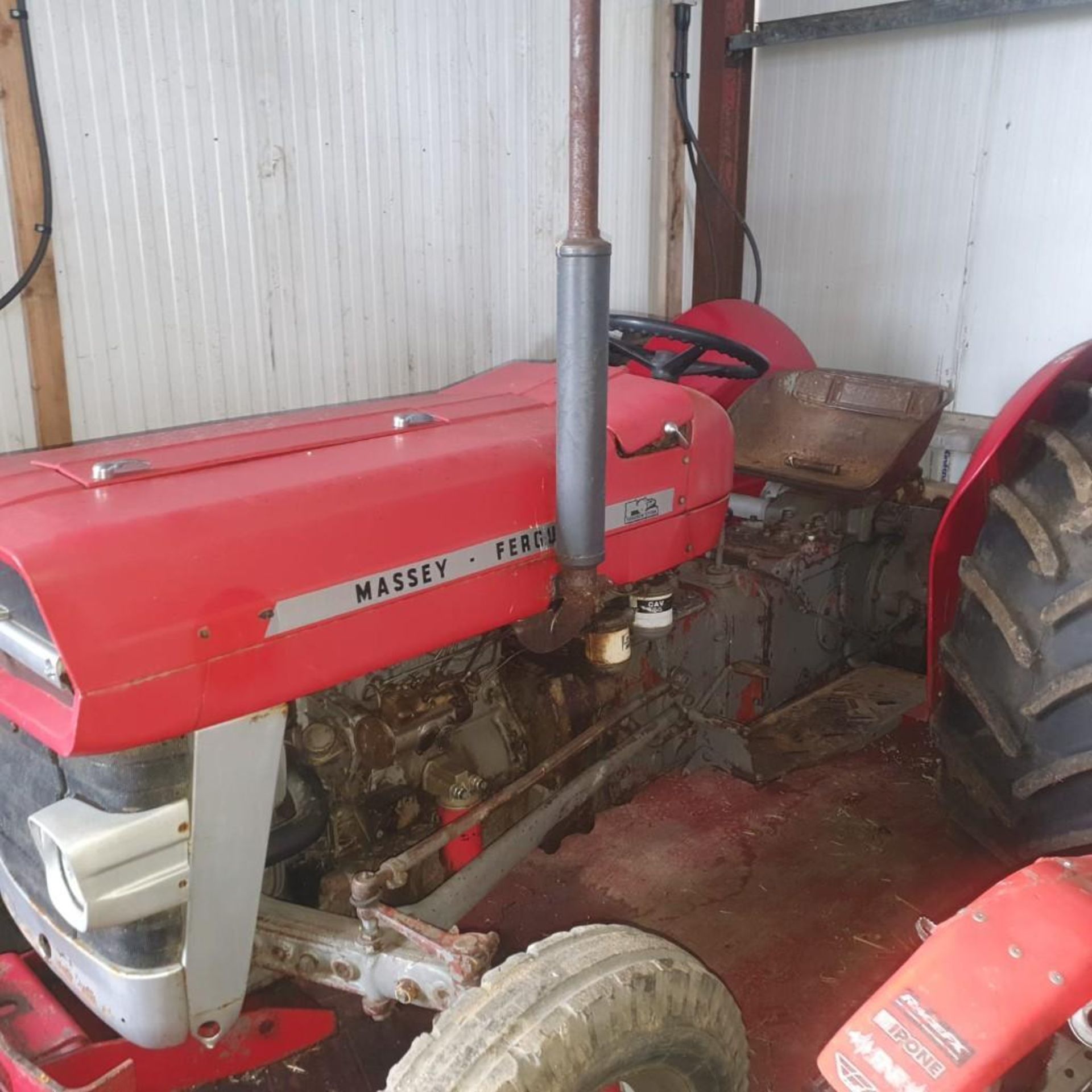 Massey Ferguson 135 - (Suffolk) - Bild 4 aus 13