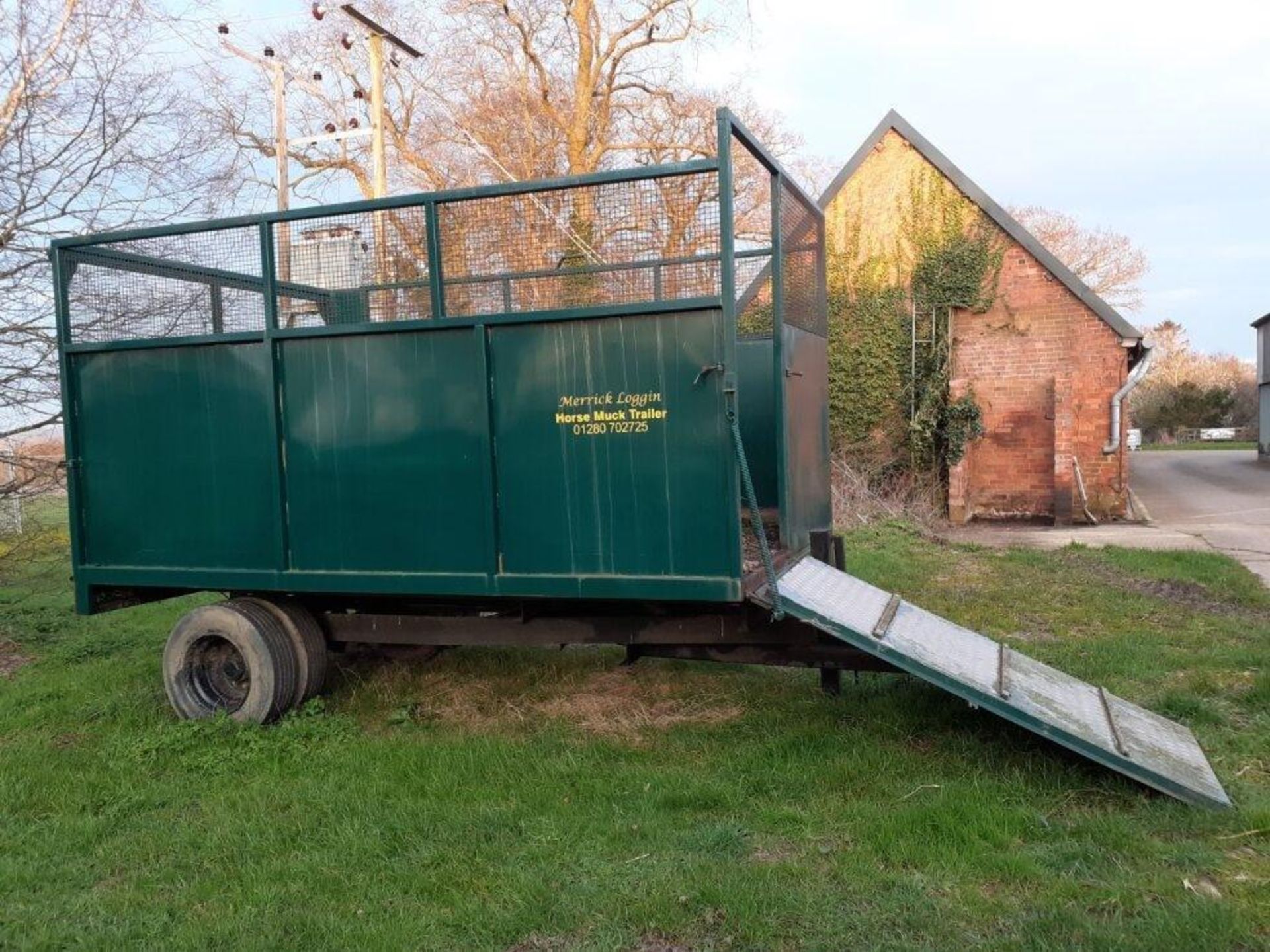 Merrick Loggin Muck Trailer - (Oxfordshire)