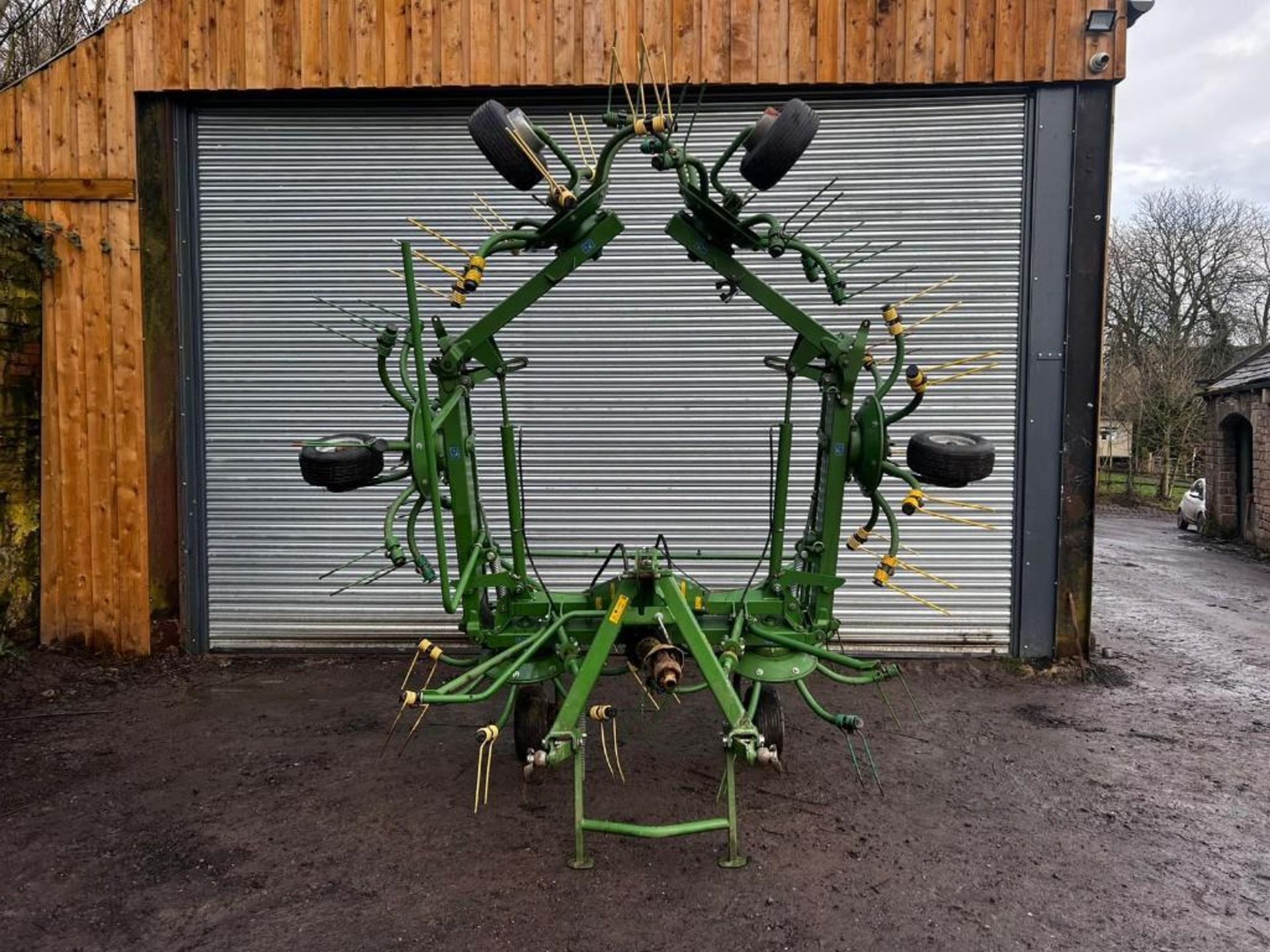 2022 Krone KW 7.82 Tedder 6 Rotor - (Yorkshire) - Image 7 of 11