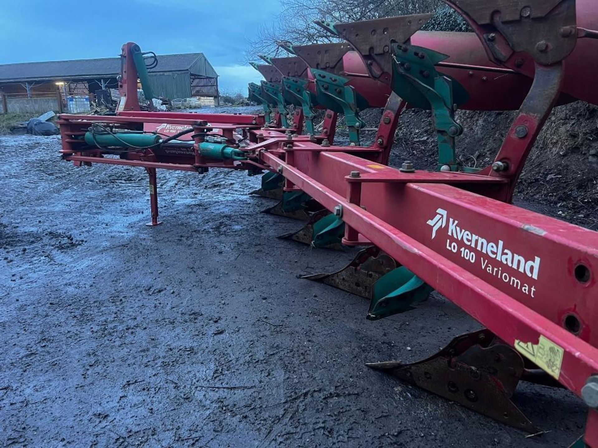 2011 Kverneland LO100 Variomat 6+1 Furrow Plough - (Yorkshire) - Image 17 of 29