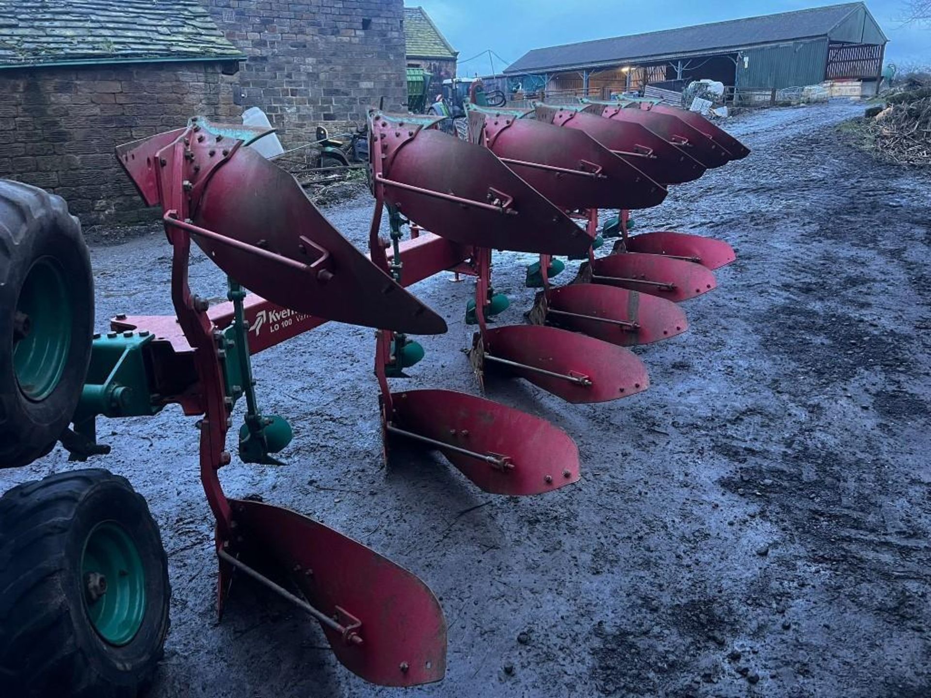 2011 Kverneland LO100 Variomat 6+1 Furrow Plough - (Yorkshire) - Image 23 of 29