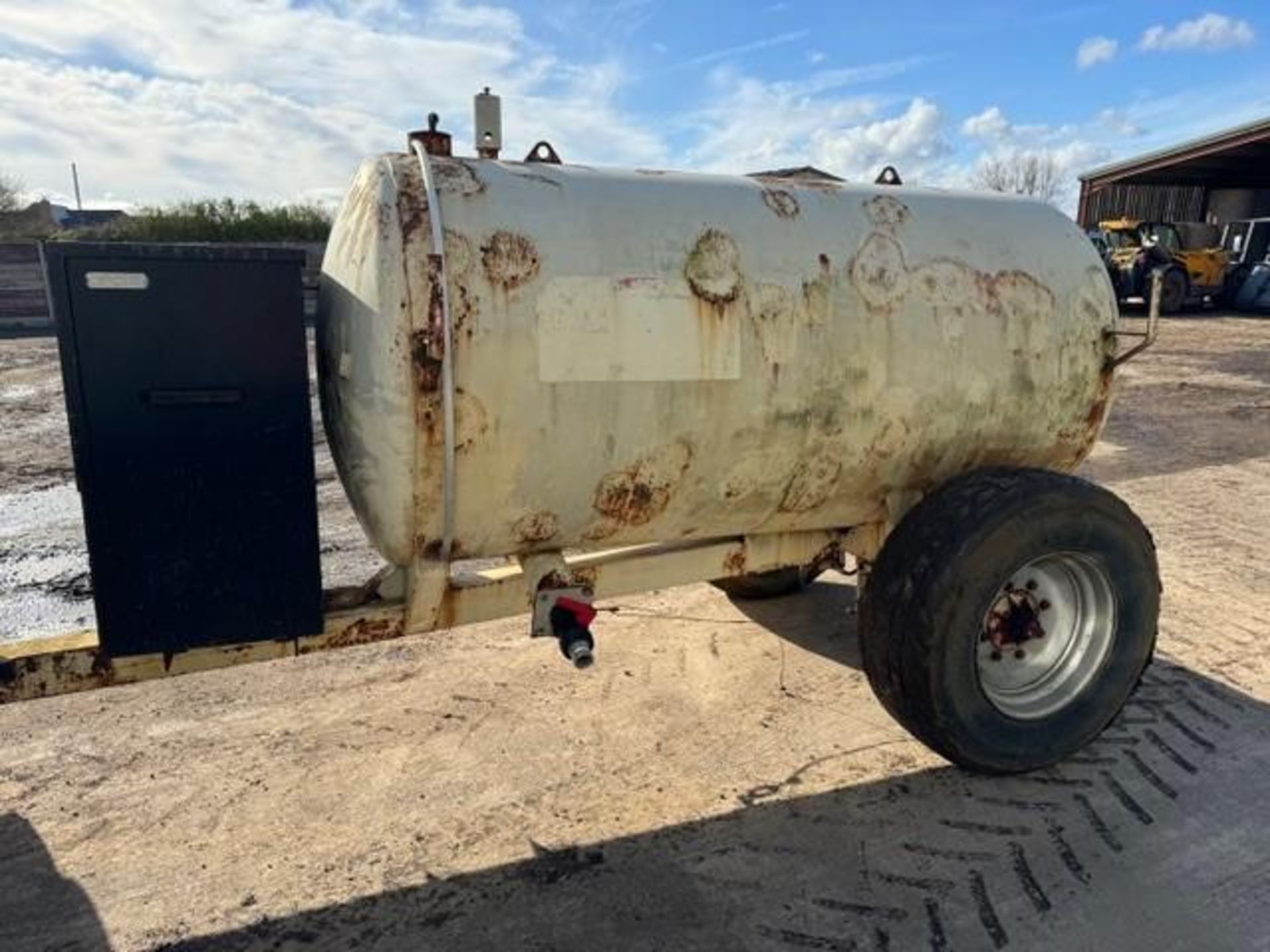 Misc. 3,000L Water Bowser - (Bedfordshire)