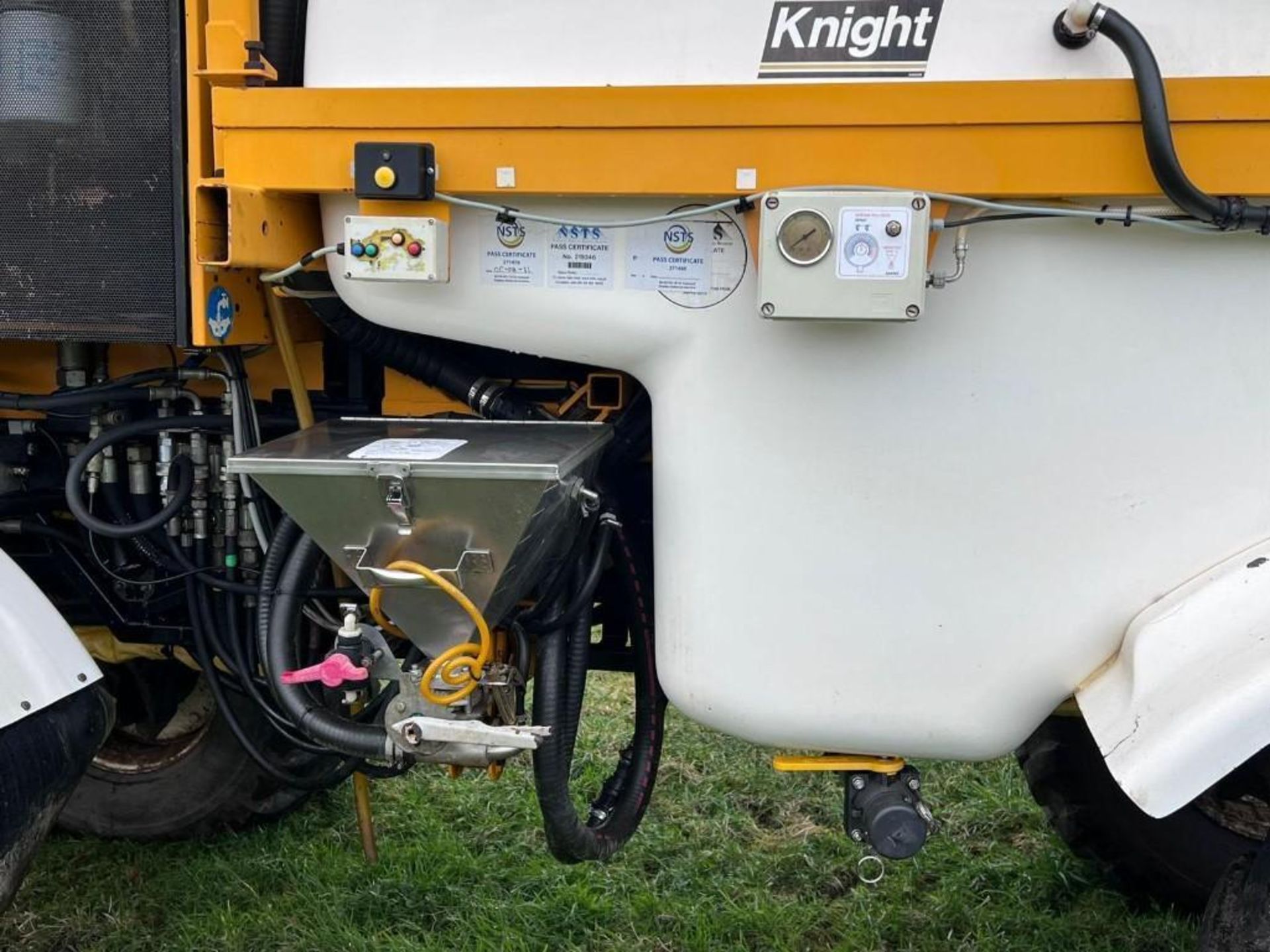 2005 Knight 1835 Self Propelled Sprayer - (Yorkshire) - Image 17 of 23