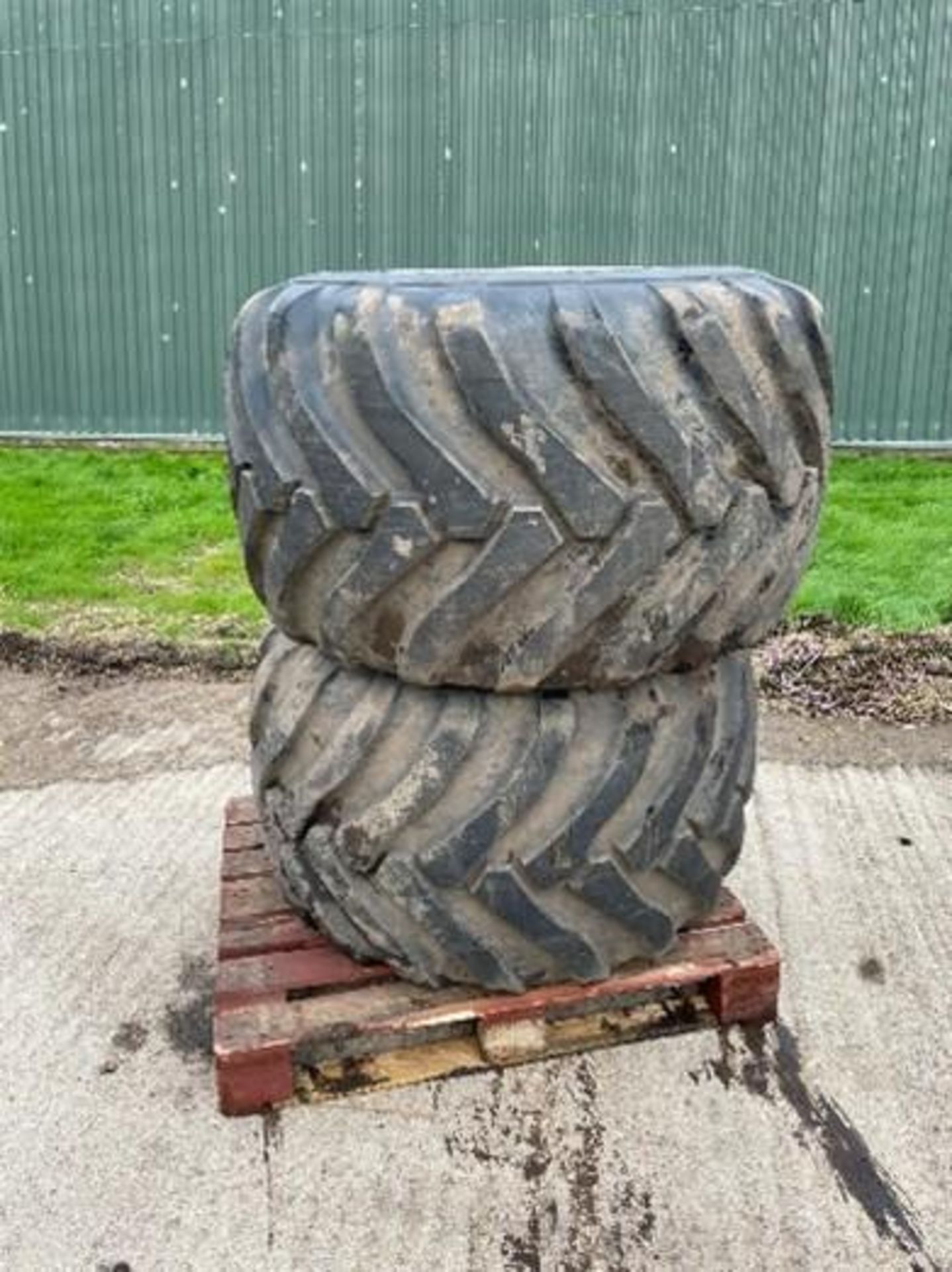 2No. wheels and Tyres - 700/40R22.5 - (Cambridgeshire) - Image 2 of 3