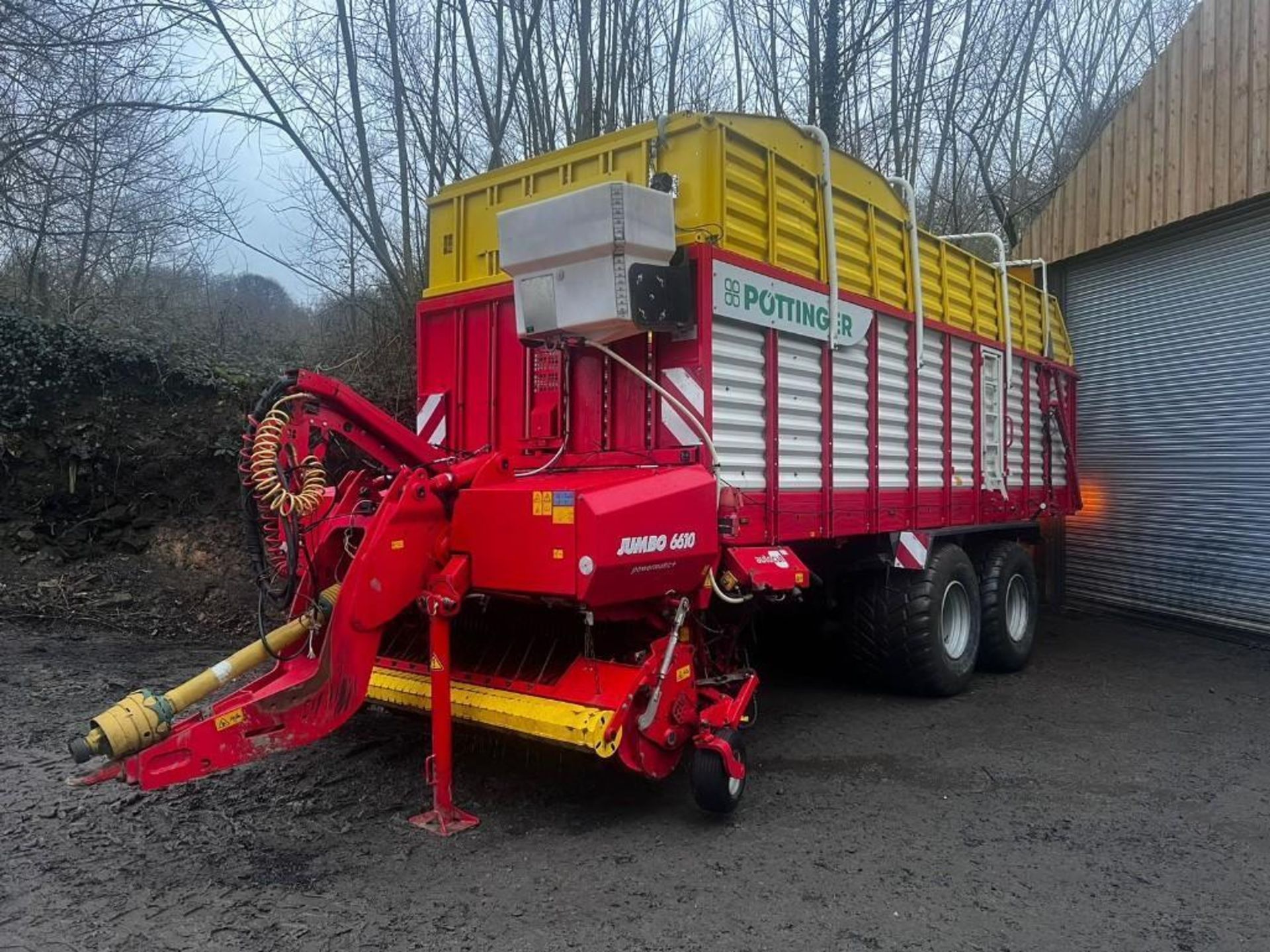 2016 Pottinger Jumbo 6610 Powermatic+ Forage Wagon - (Yorkshire)