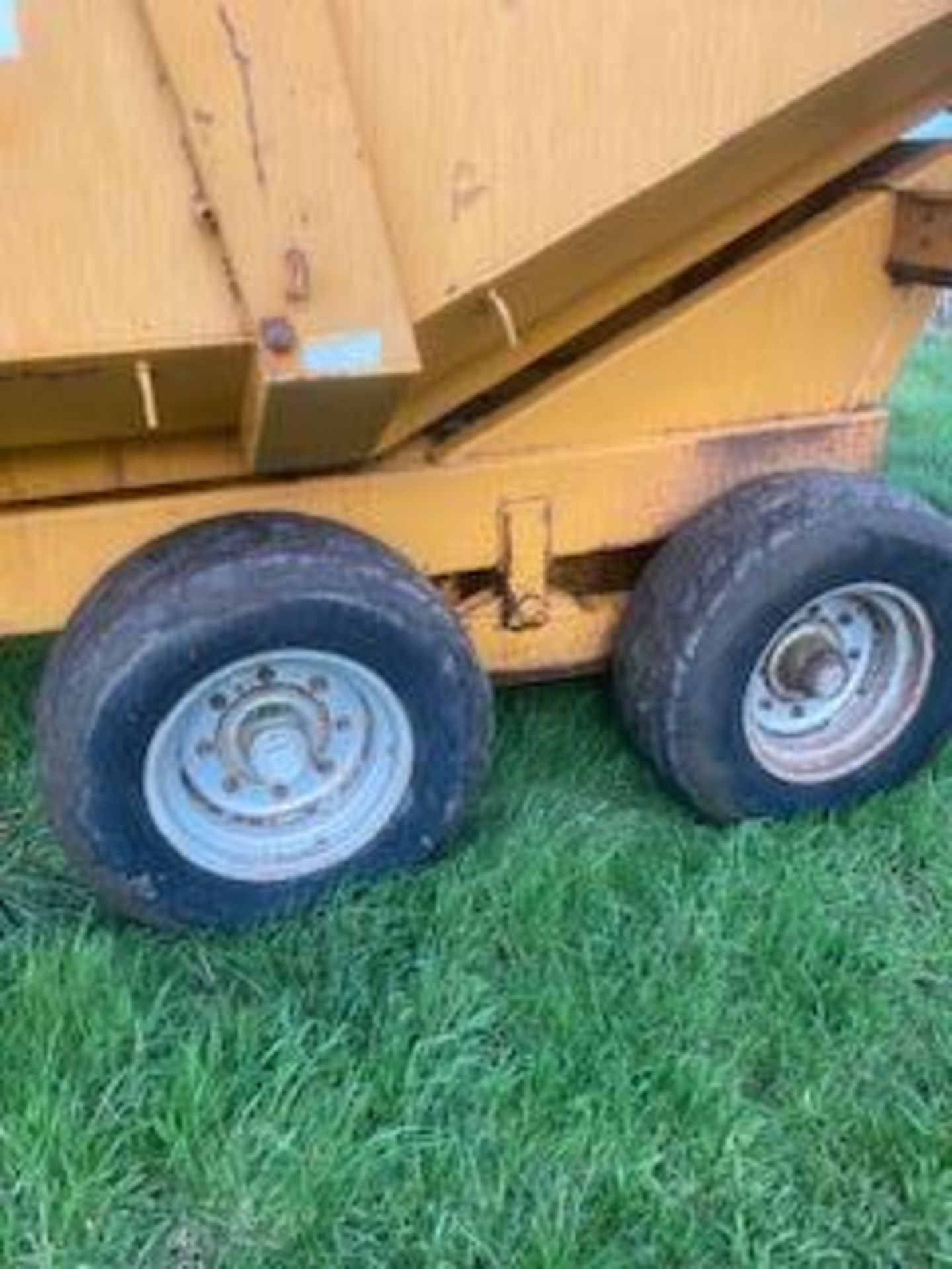 1997 Richard Weston 8T Dumper Trailer - (Norfolk) - Image 4 of 8