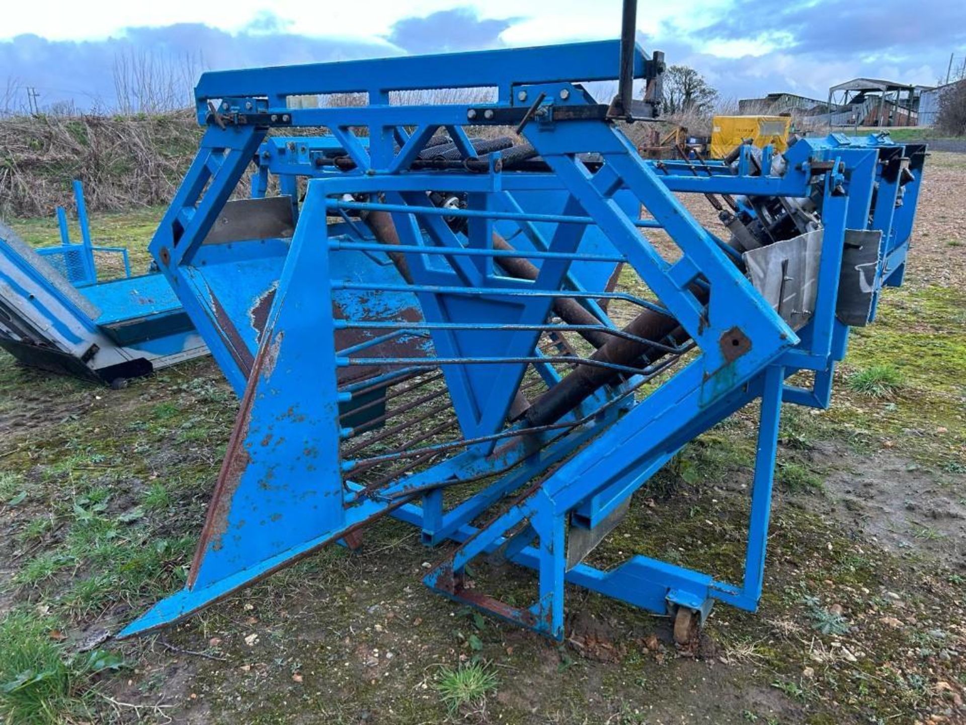 1994 SFM Blackcurrant Harvester c/w Allman 2000L Two Row Sprayer (Norfolk) - Image 21 of 22