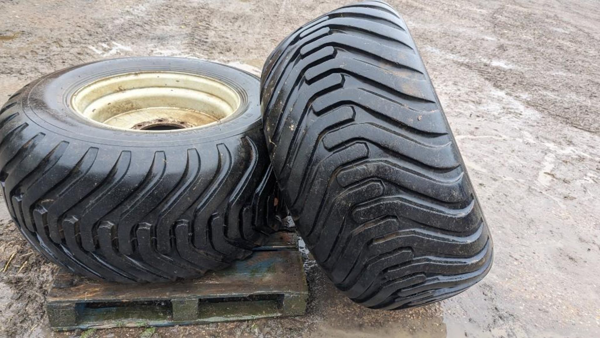 4No. Floatation Wheels and Tyres - 600/55R26.5 - (Yorkshire) - Image 4 of 4
