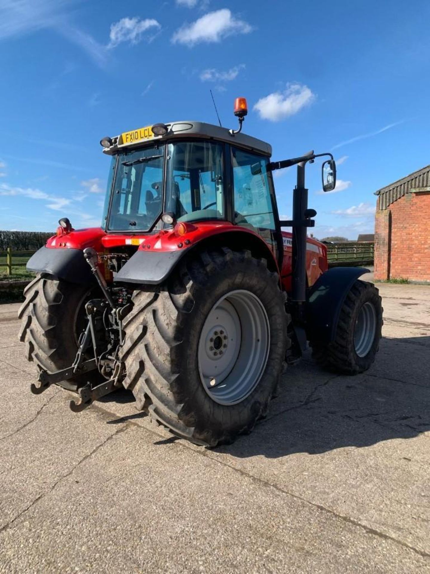 2010 Massey Ferguson 6480 - (Lincolnshire) - Bild 12 aus 13