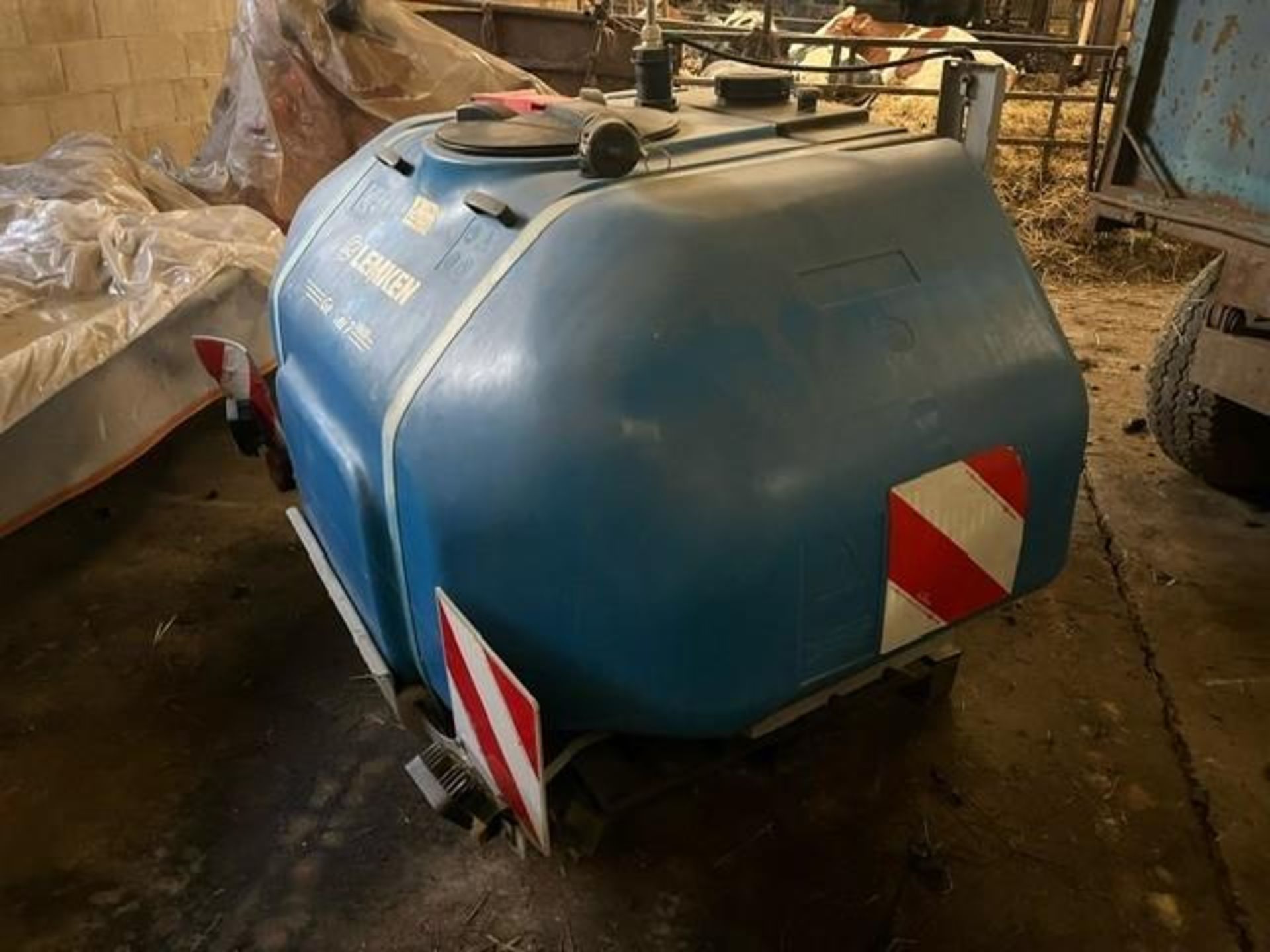 2016 Lemken Gemini 7, 1,000L Sprayer Front Tank - (Derbyshire) - Bild 4 aus 5