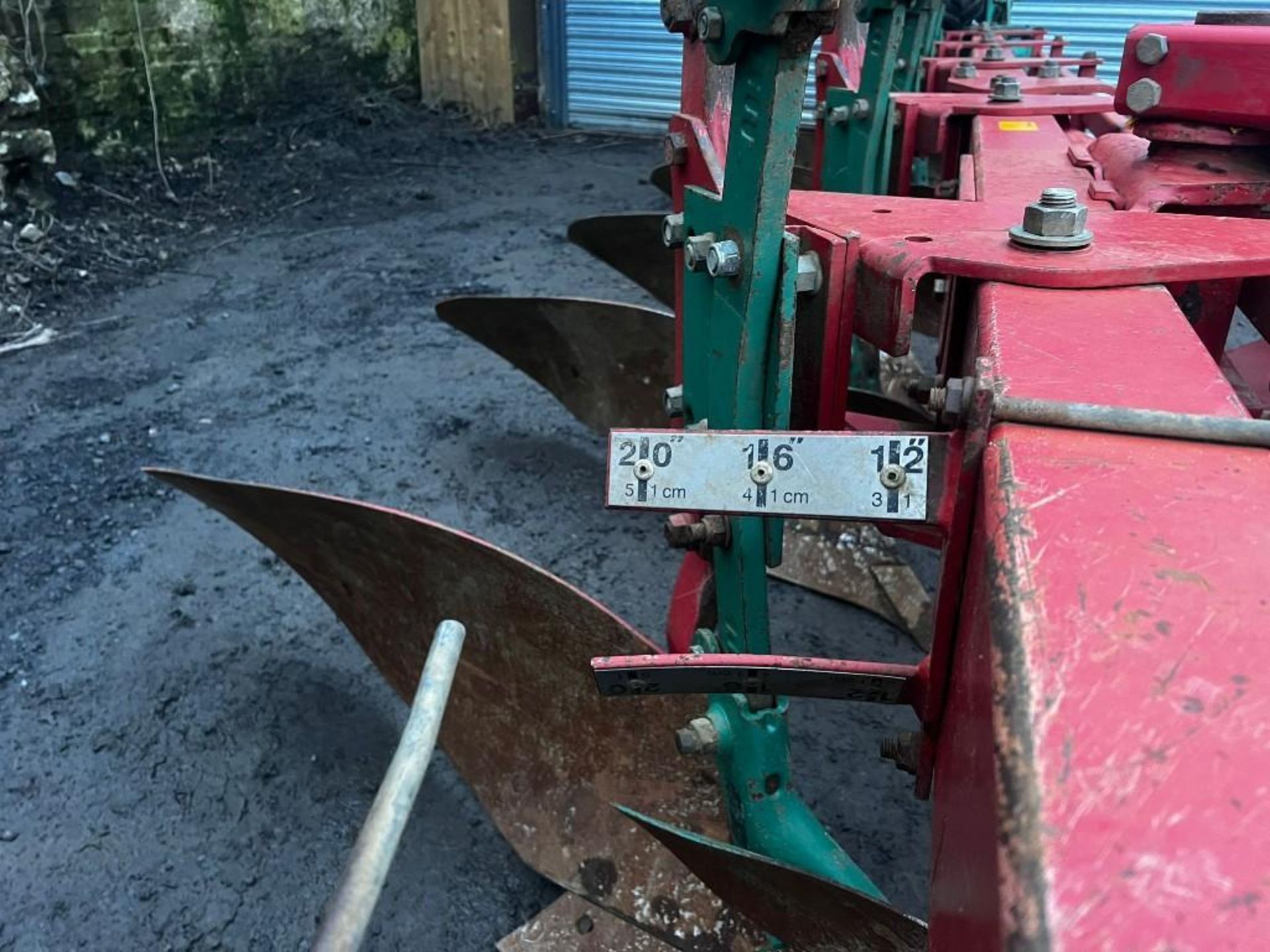 2011 Kverneland LO100 Variomat 6+1 Furrow Plough - (Yorkshire) - Image 27 of 29