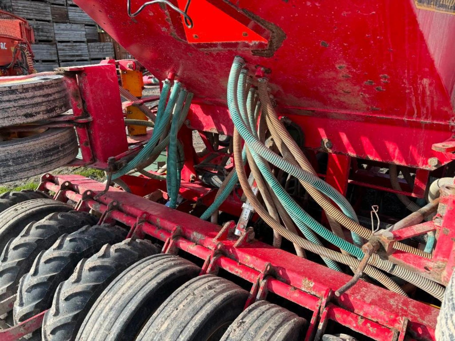 2001 Vaderstad Rapid 400F - (Suffolk) - Image 9 of 20