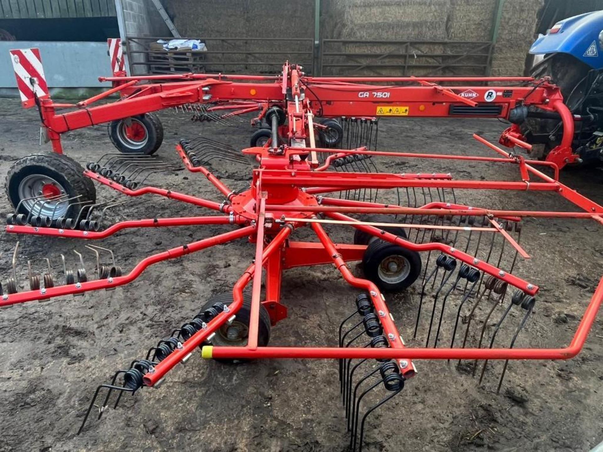 2015 Kuhn GA7501 Twin Rotor Rake - (Derbyshire) - Image 14 of 23