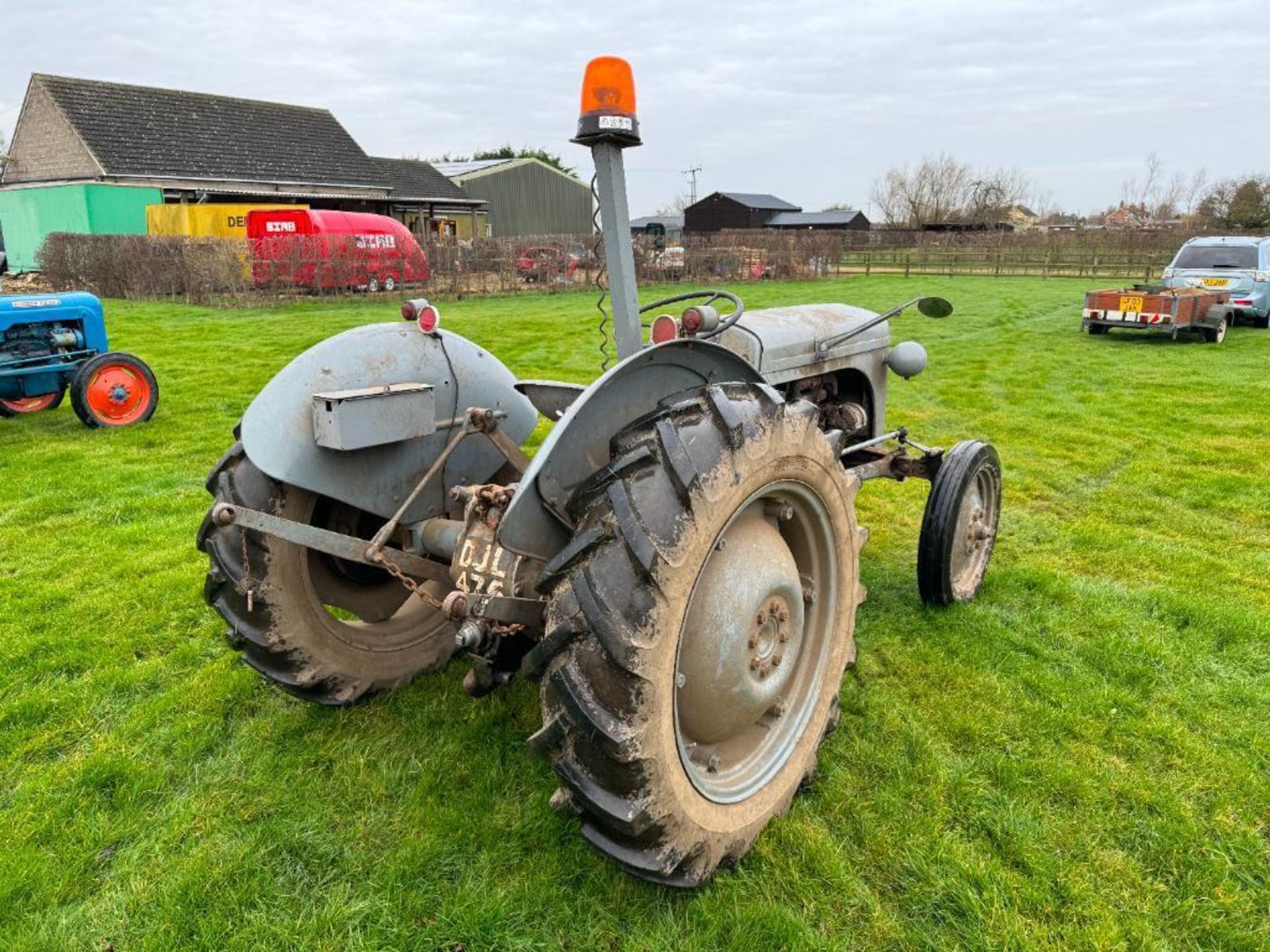 1950 Ferguson TEA 2wd petrol paraffin tractor with rear linkage and hitch on 10-28 rear and 4.00-19 - Image 12 of 19